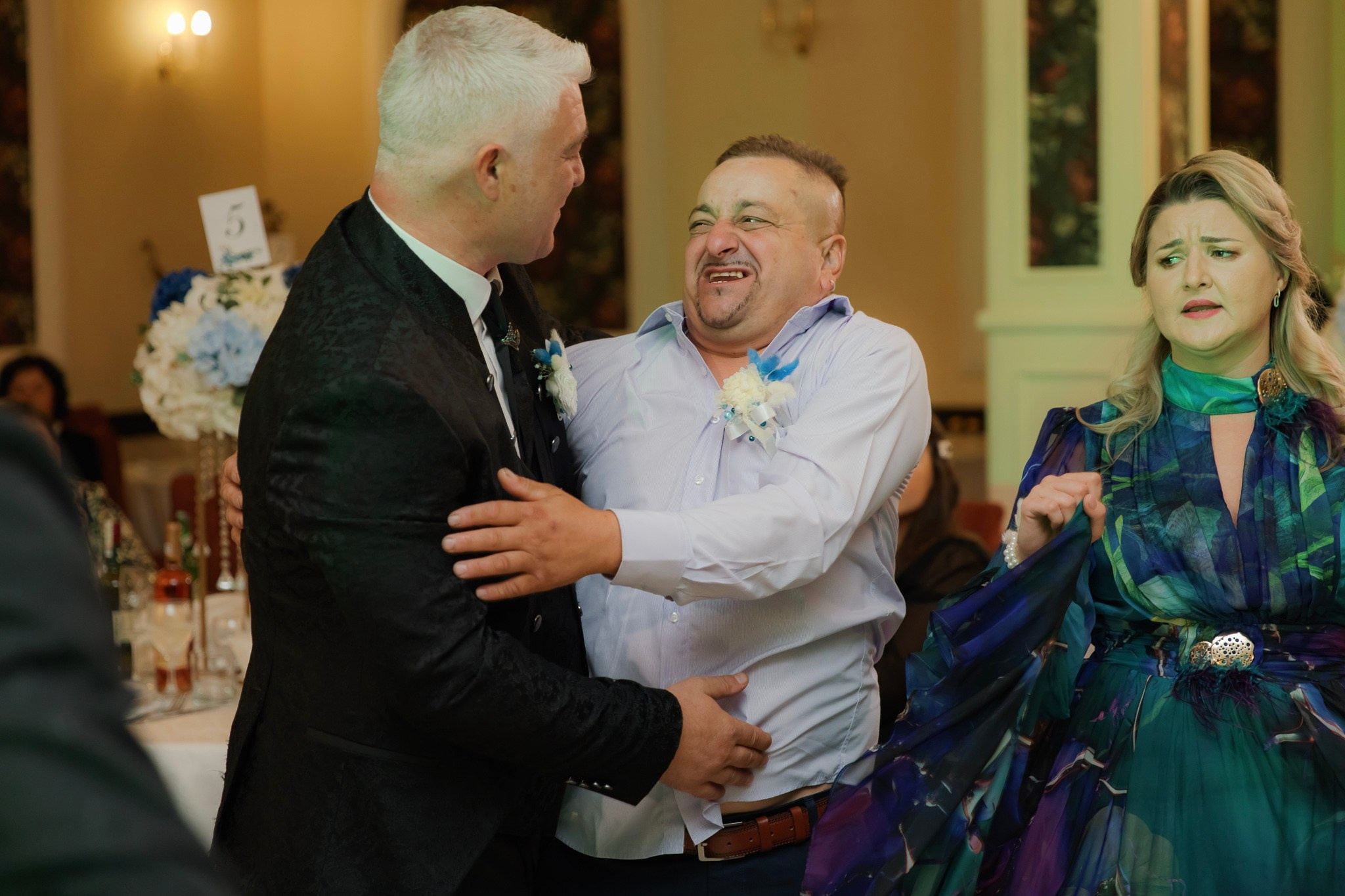 Mihai & Oana. Servicii foto-video profesionale, pentru momente de neuitat