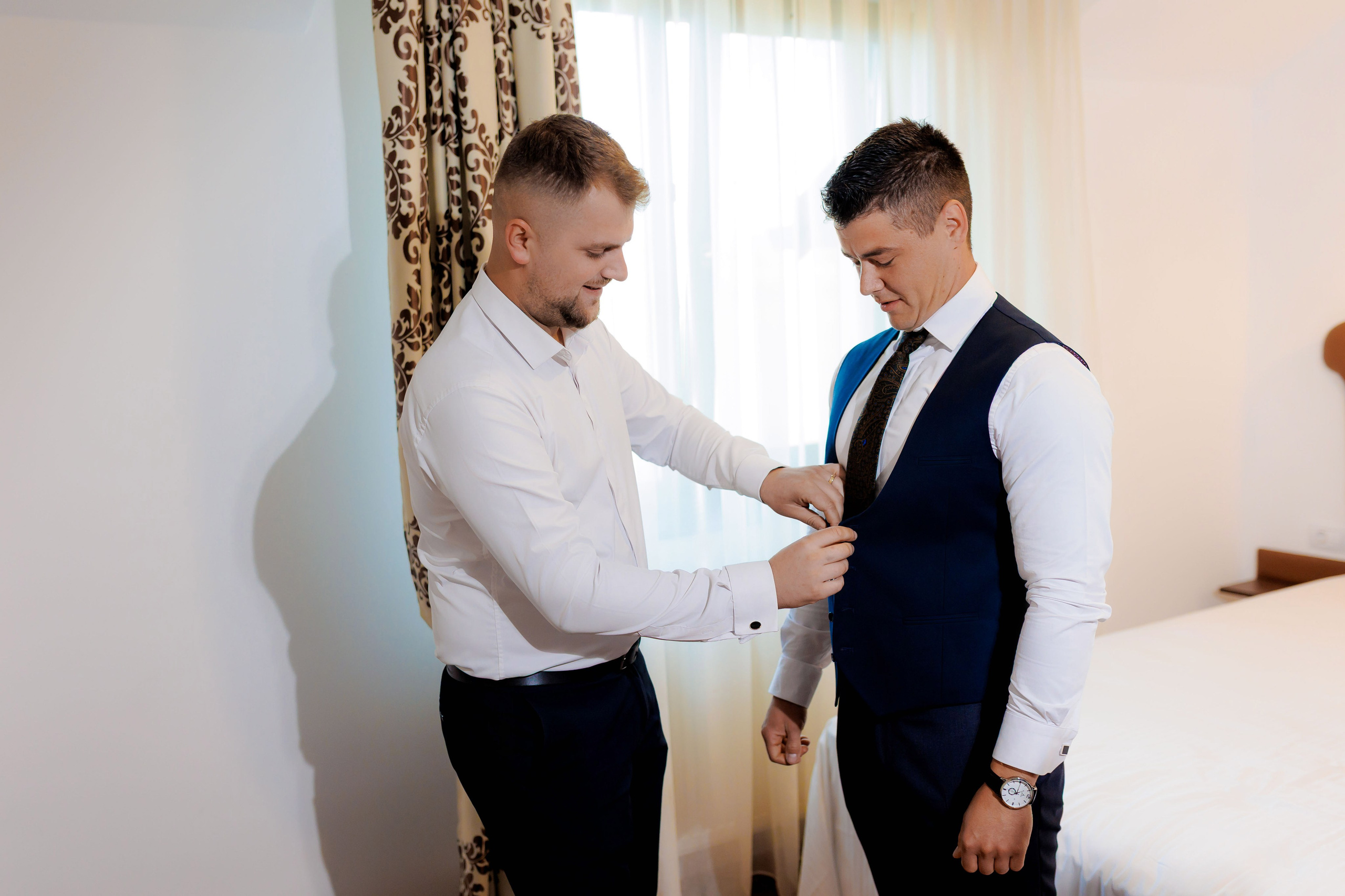 Loredana & Emilian – Ziua Nunții | Videografie - fotografie Botez Suceava, Iași, Botoșani. Servicii foto-video profesionale, pentru momente de neuitat