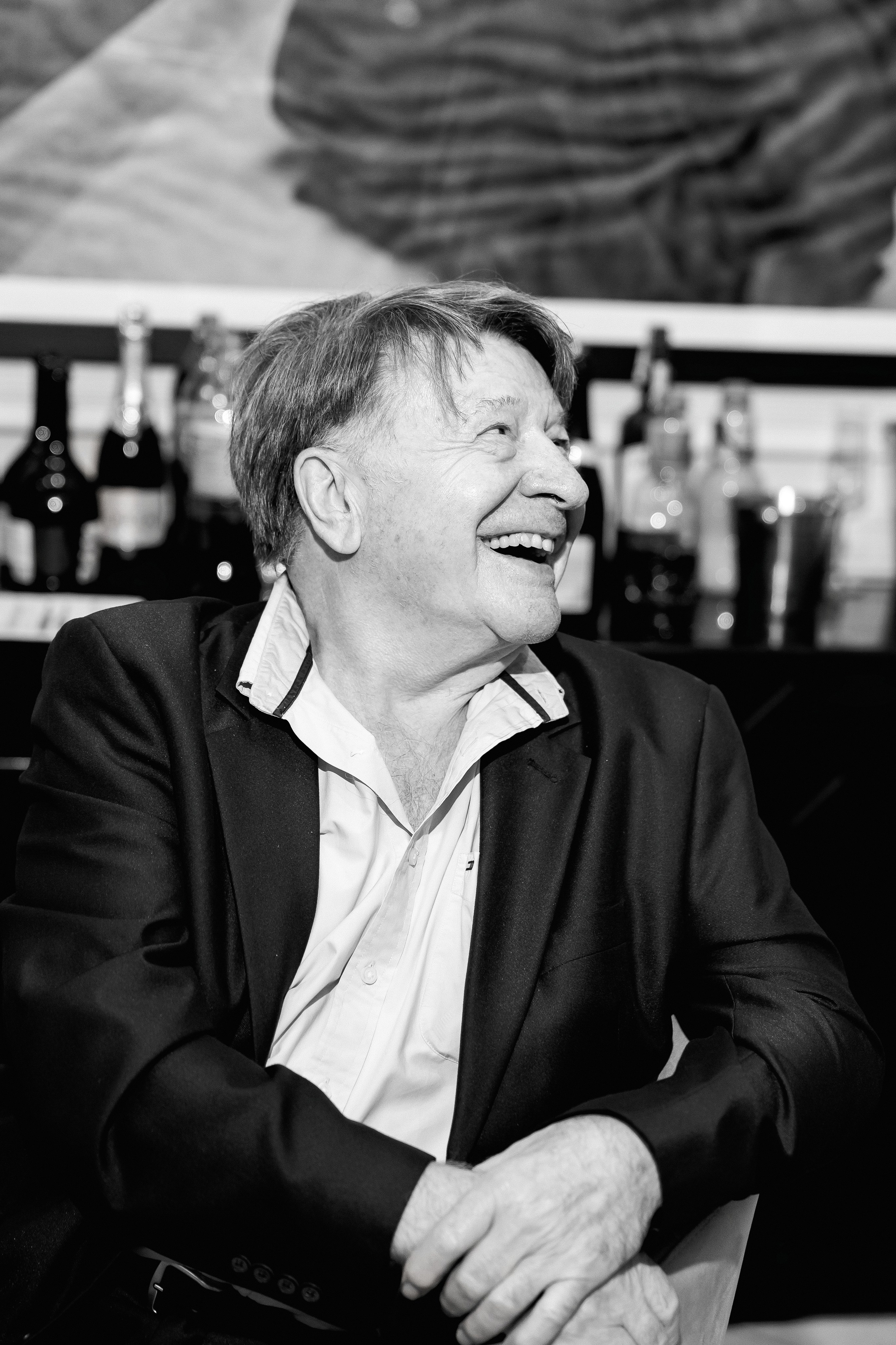 Serghei & Erica — Queen Residence. Servicii Foto și Video 067188353