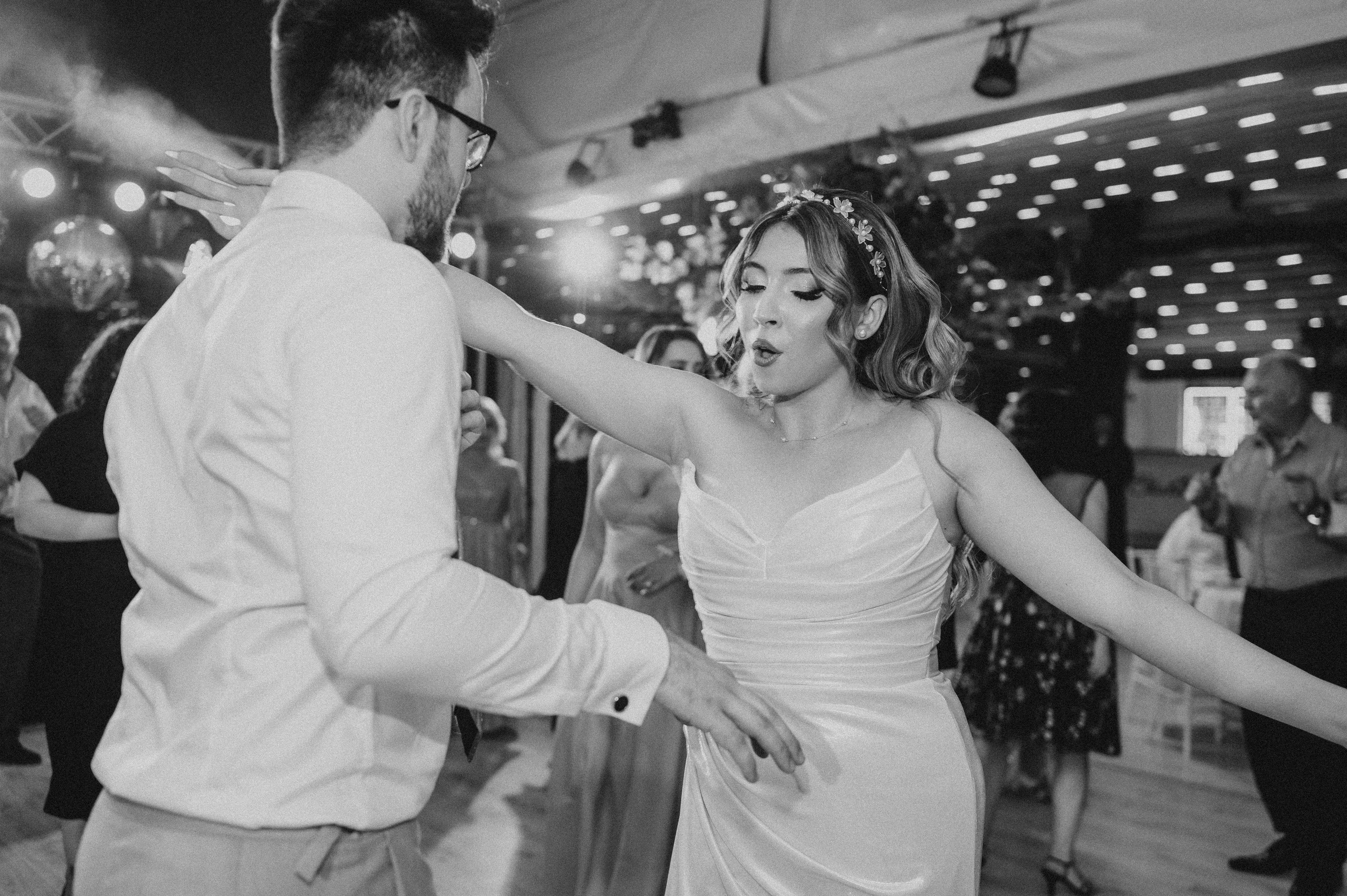 Delia + Ionut | Wedding day. Proud Vision Weddings | Wedding Photography & Film — Servicii profesionale Foto Video Nunta Iasi