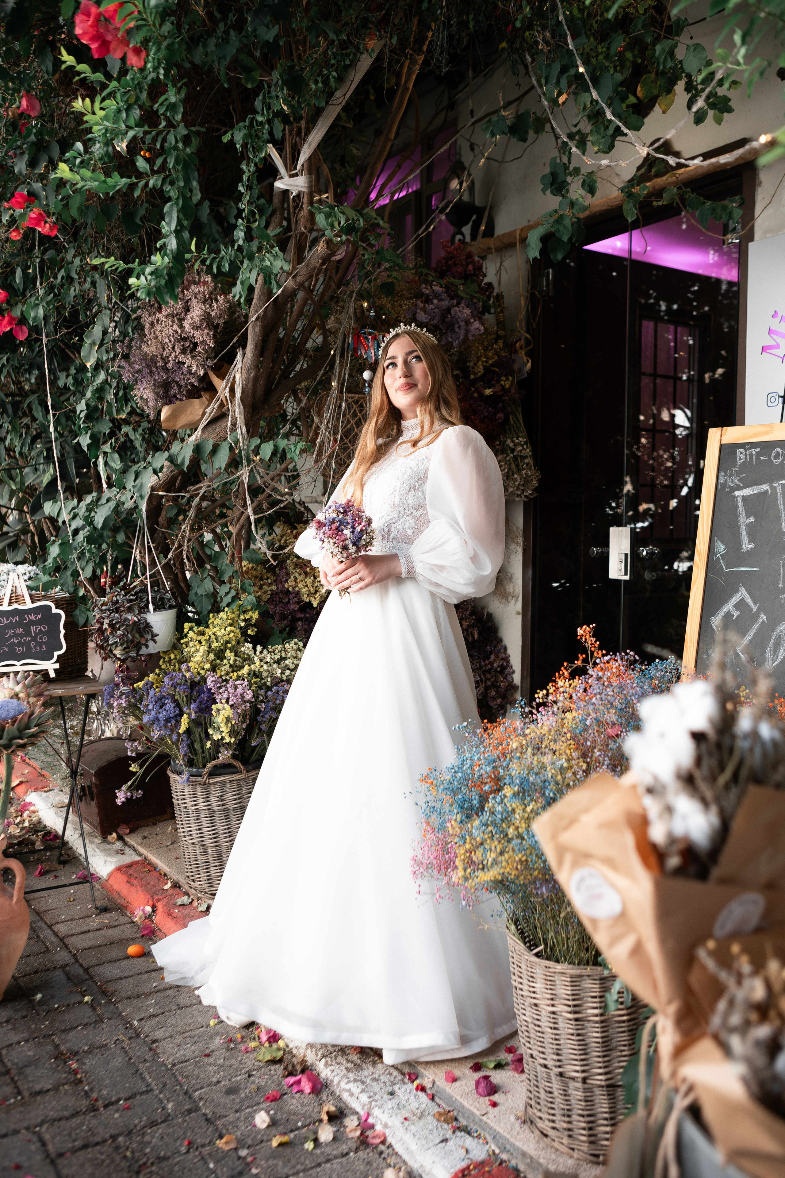 WEDDING IN A COZY PLACE NEAR TEL AVIV. PHOTOGRAPHER IN ISRAEL