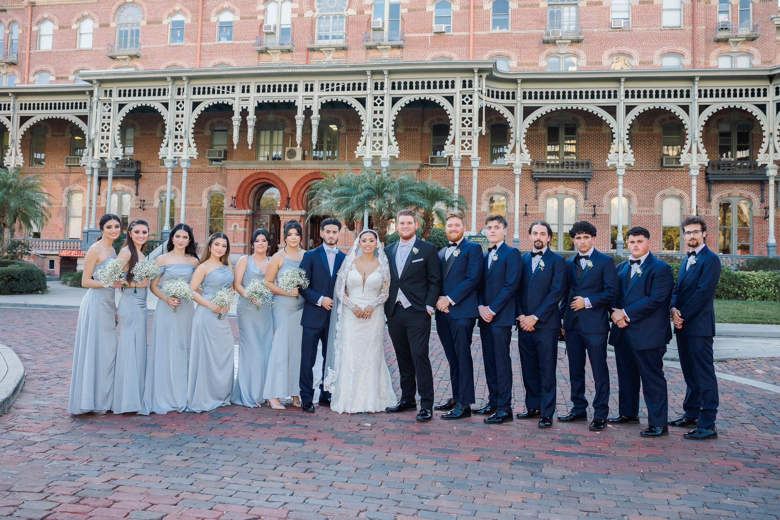 V&A. Wedding photographer in Florida