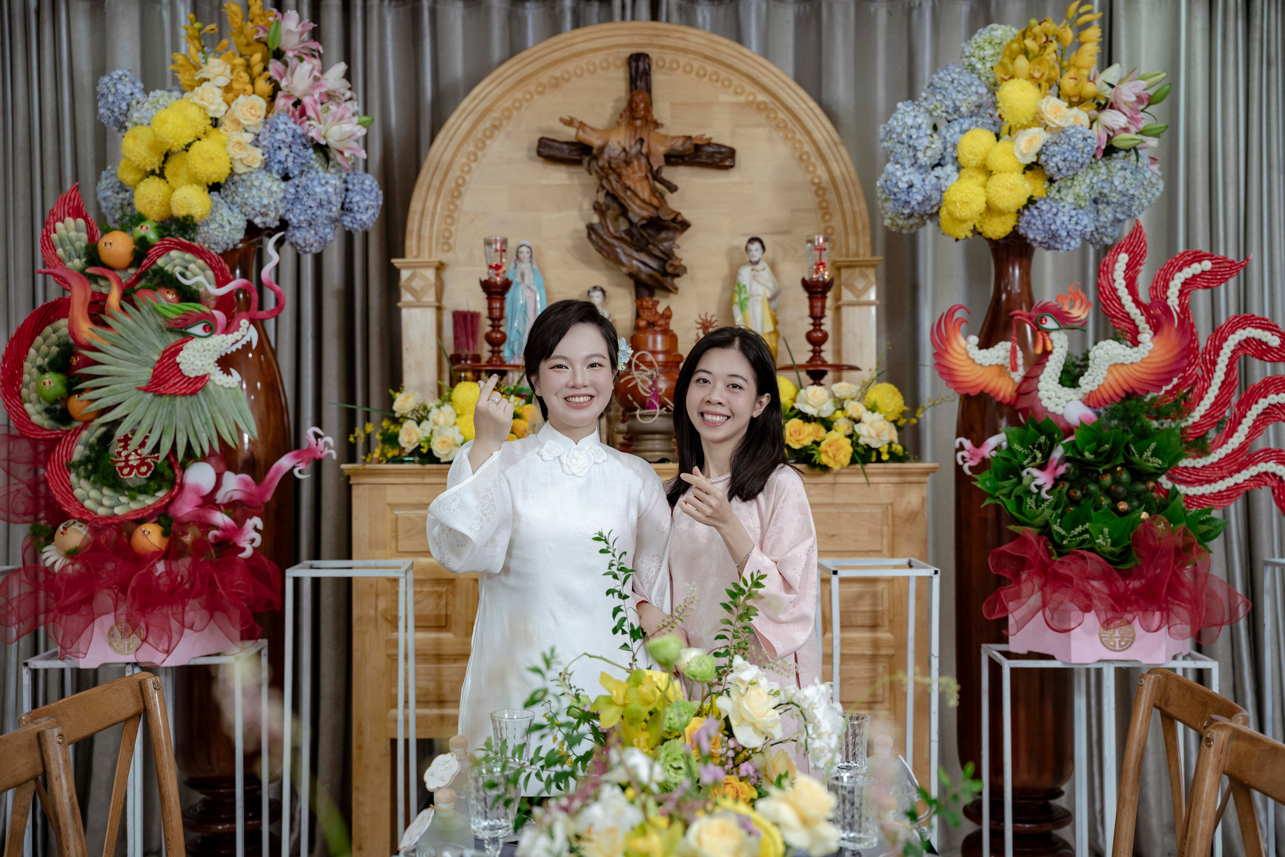 JOE & MIA. WEDDING PHOTOGRAPHER IN VIETNAM