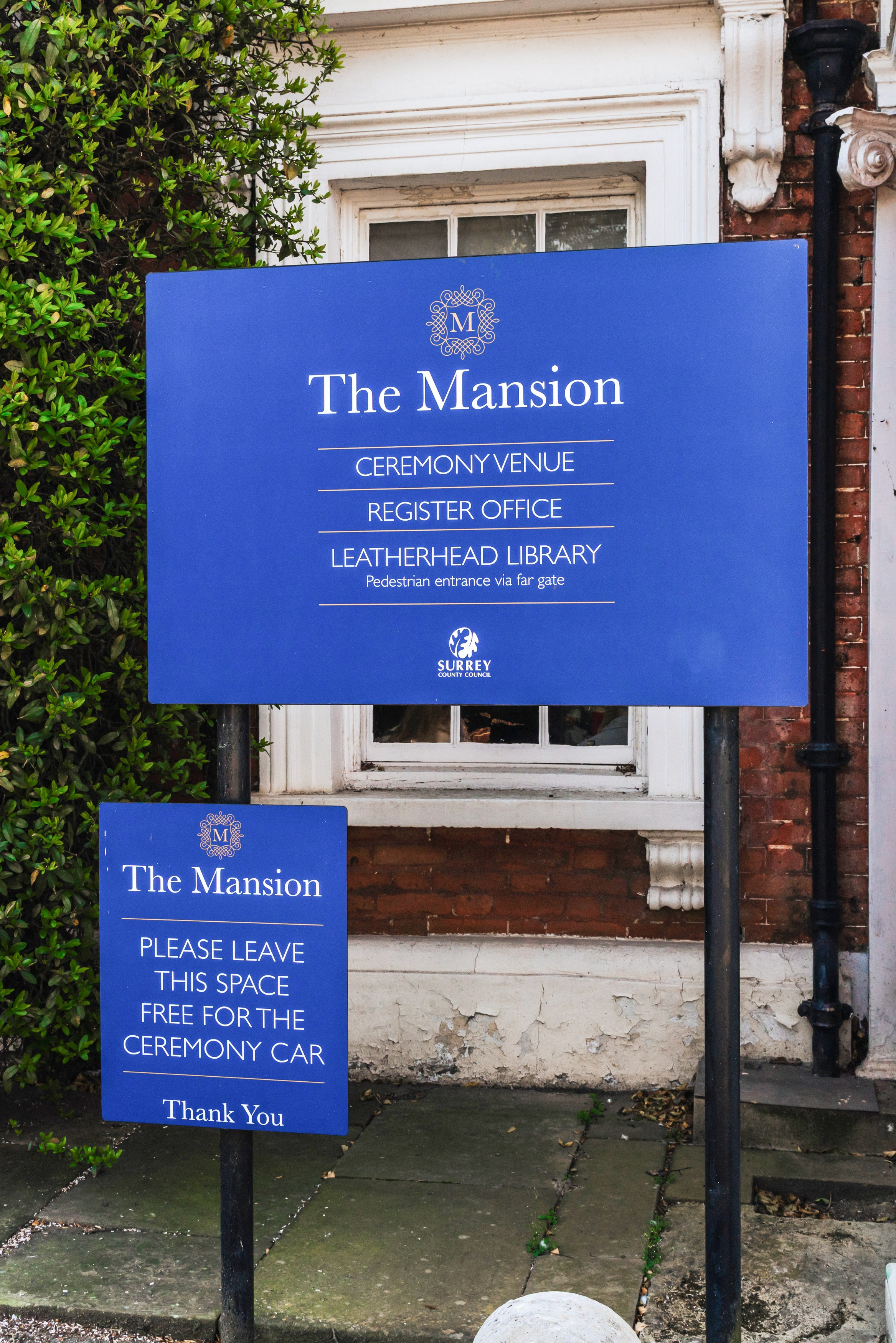 Leatherhead Register Office, wedding photographer Surrey, Civil ceremony at Leatherhead Register Office, wedding at Leatherhead Register Office, Leatherhead Register Office wedding