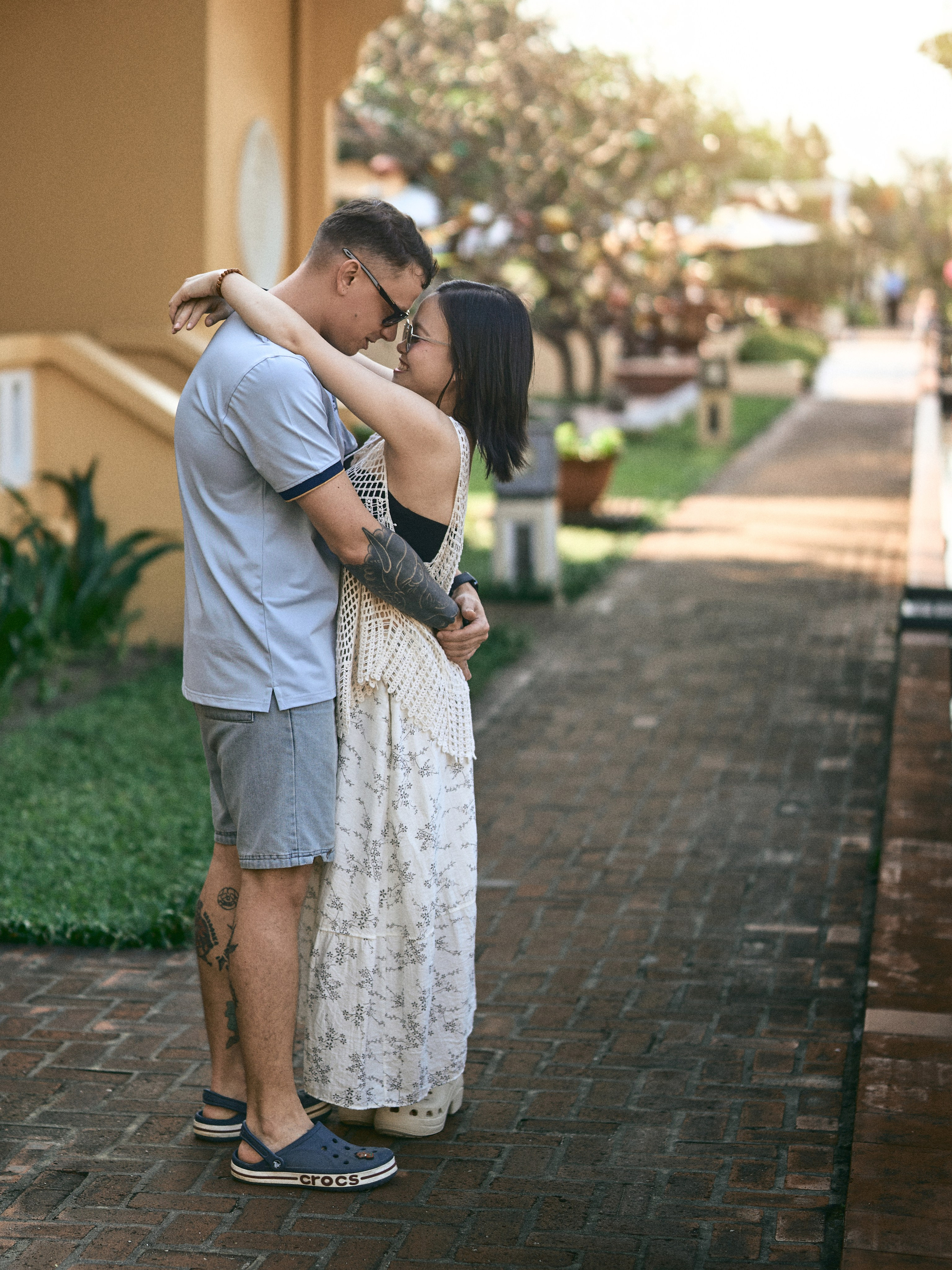 Lifestyle Photographer in Hoi An & Da Nang Love stories, family & wedding photography