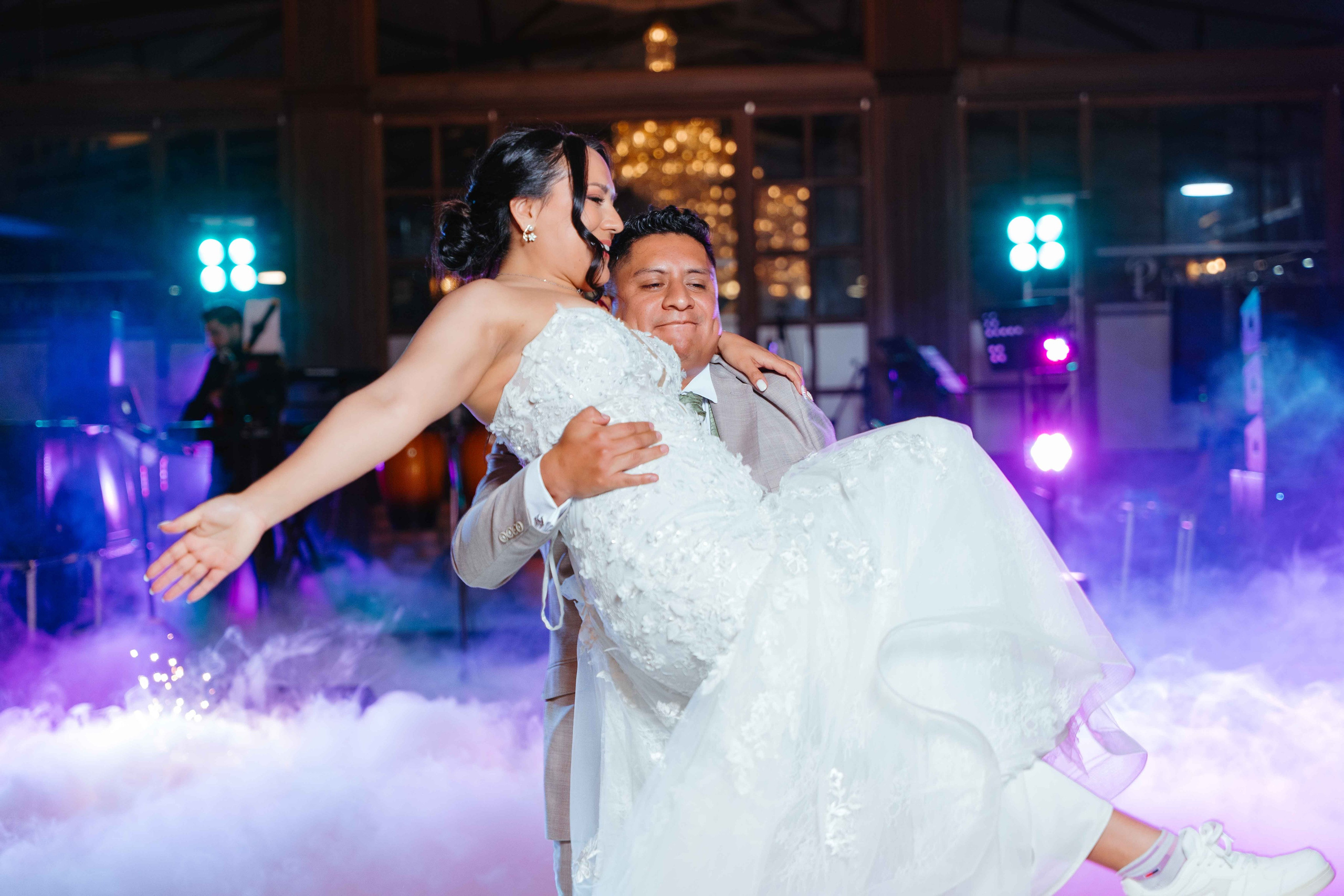 Karol y Jairon. Fotógrafo de bodas en Loja Ecuador | Piero Alvarez PH