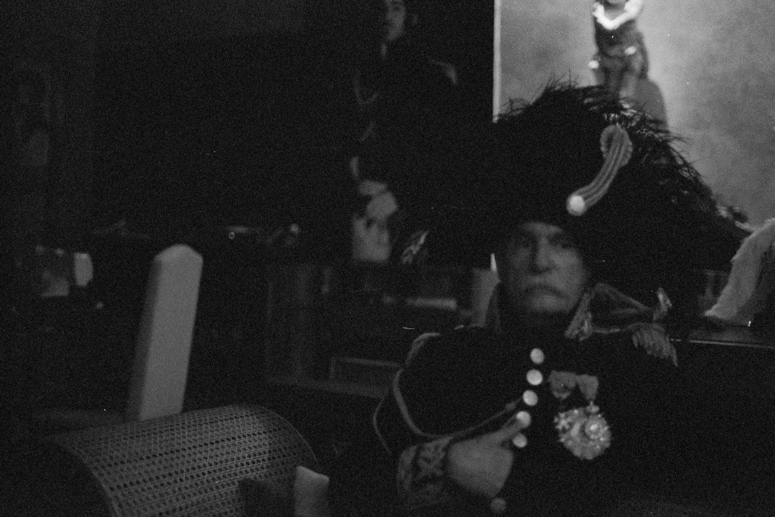 Jean- Luc. History of Napoleon. Anastasia Shapoval violoniste et photographe. Paris — Bourges