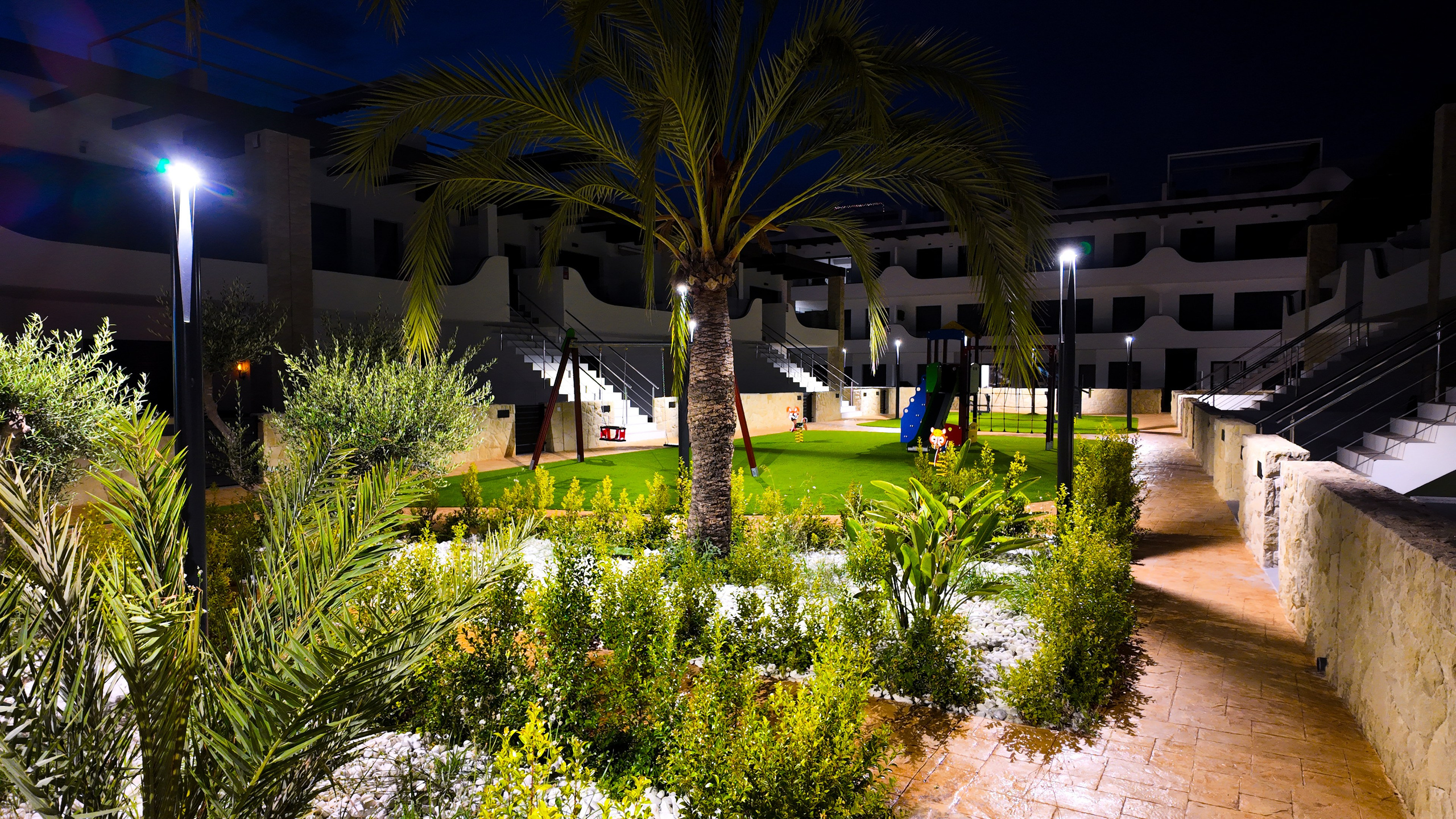 PALMVIEW I&M GROUP. Baby Beast