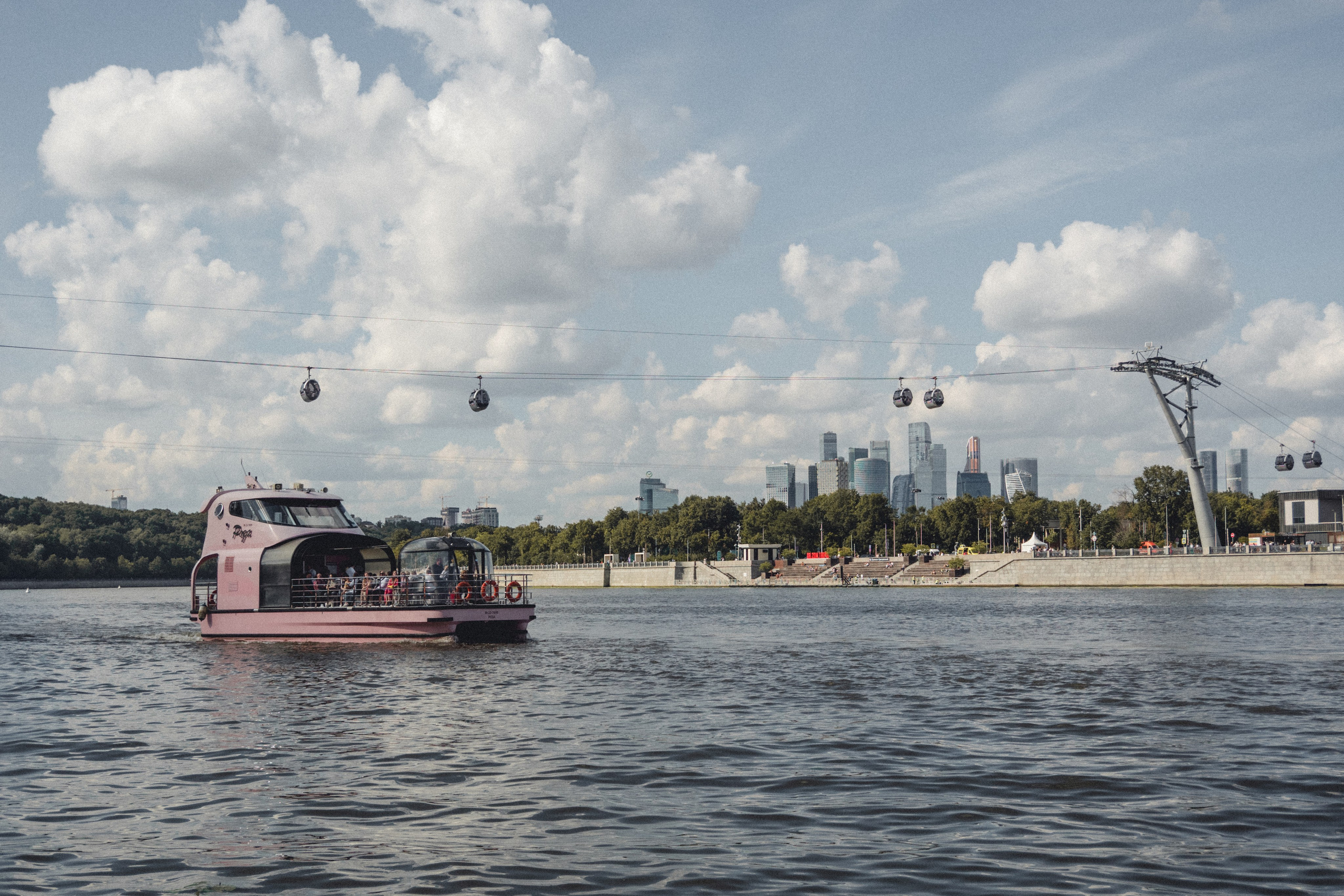 Воробьевы Горы. Photographe sur Cote d’Azur. Portraits de familles, couples, enfants, événements