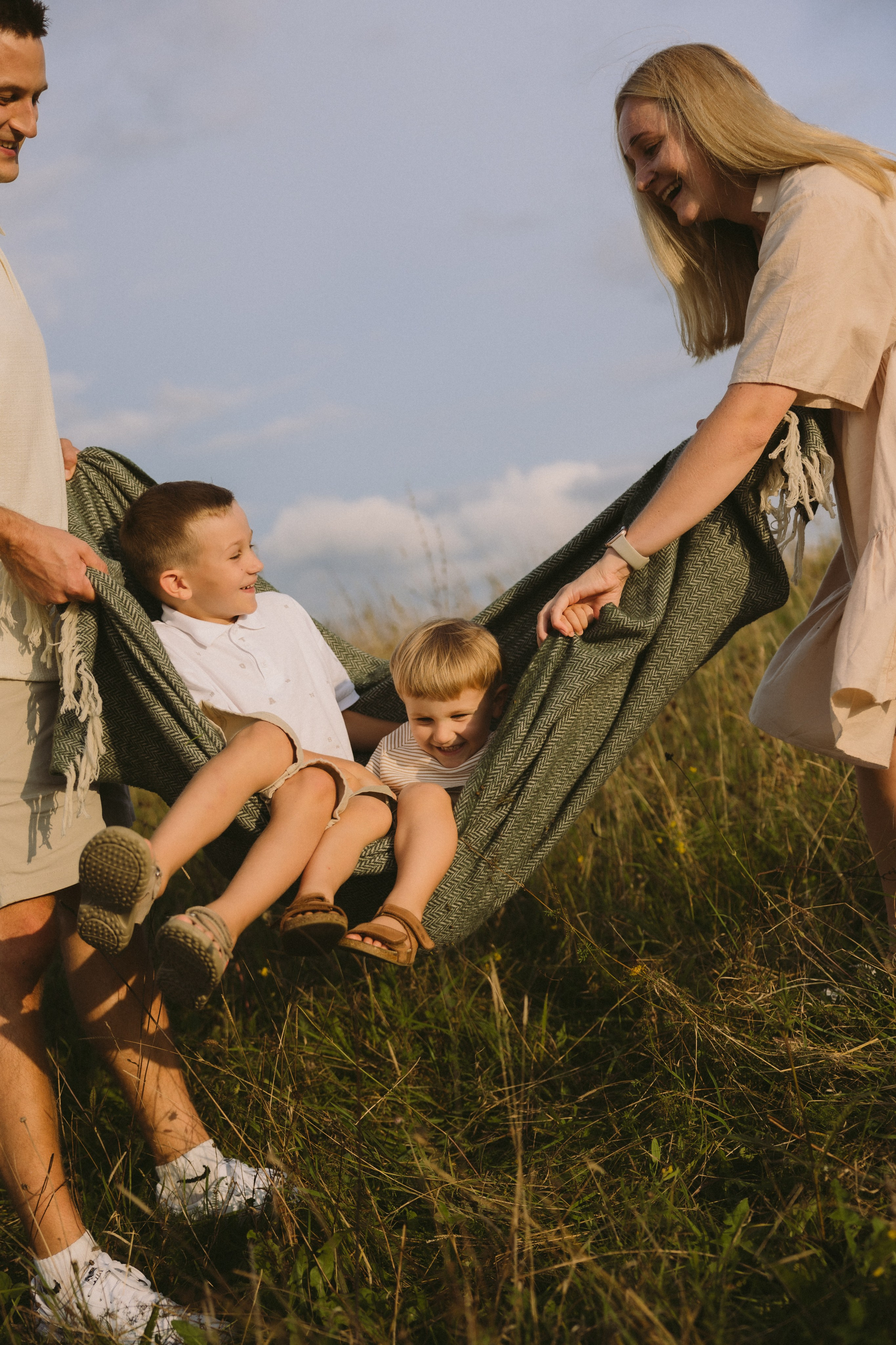 Simonos ir Mariaus šeima | PIEVA. Vestuvių ir šeimų fotografė Lena Bondarenko / belove photo