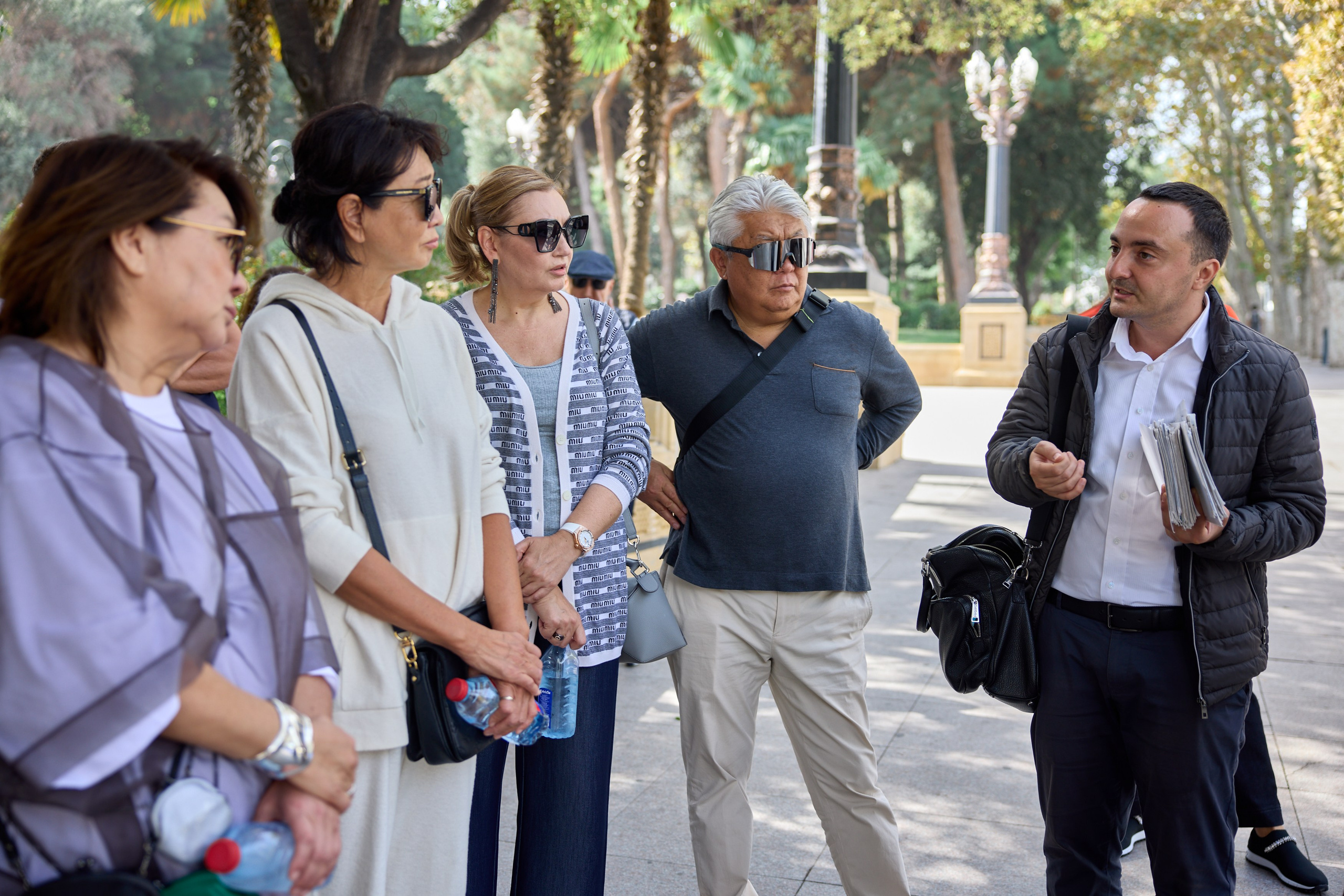 Экскурсия по Баку. День 2. Photographer in Baku Kamran Enceladus