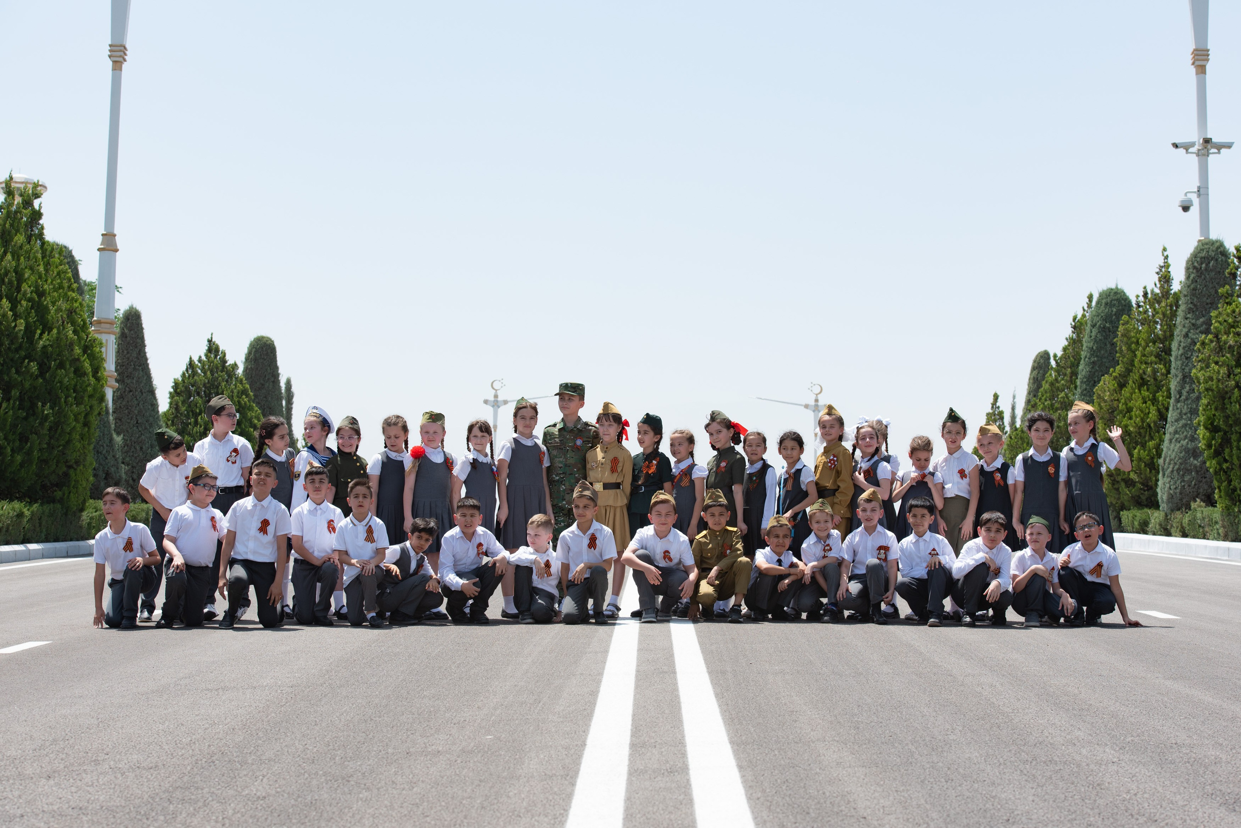 Вечный огонь 2"А» класс. Ваш фотограф в Ашхабаде Гамлет Осипов