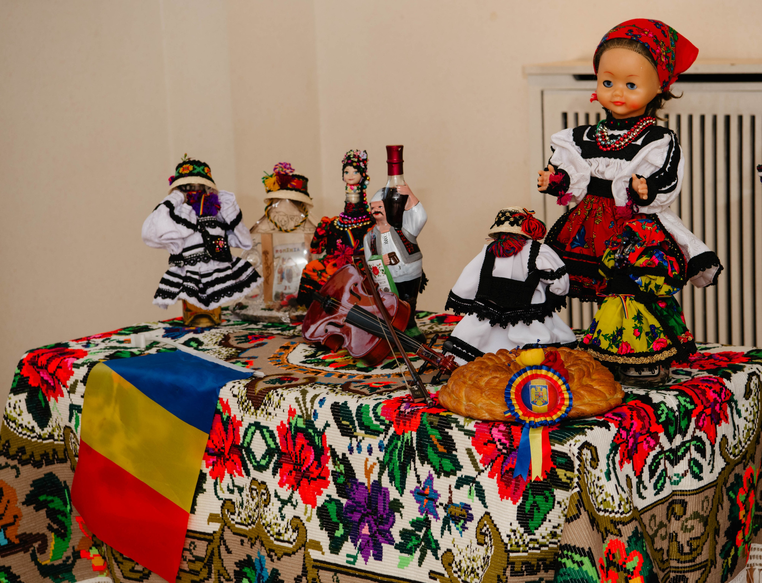 Dor de casa, proiect initiat alaturi de Ambasada Romaniei din Paris