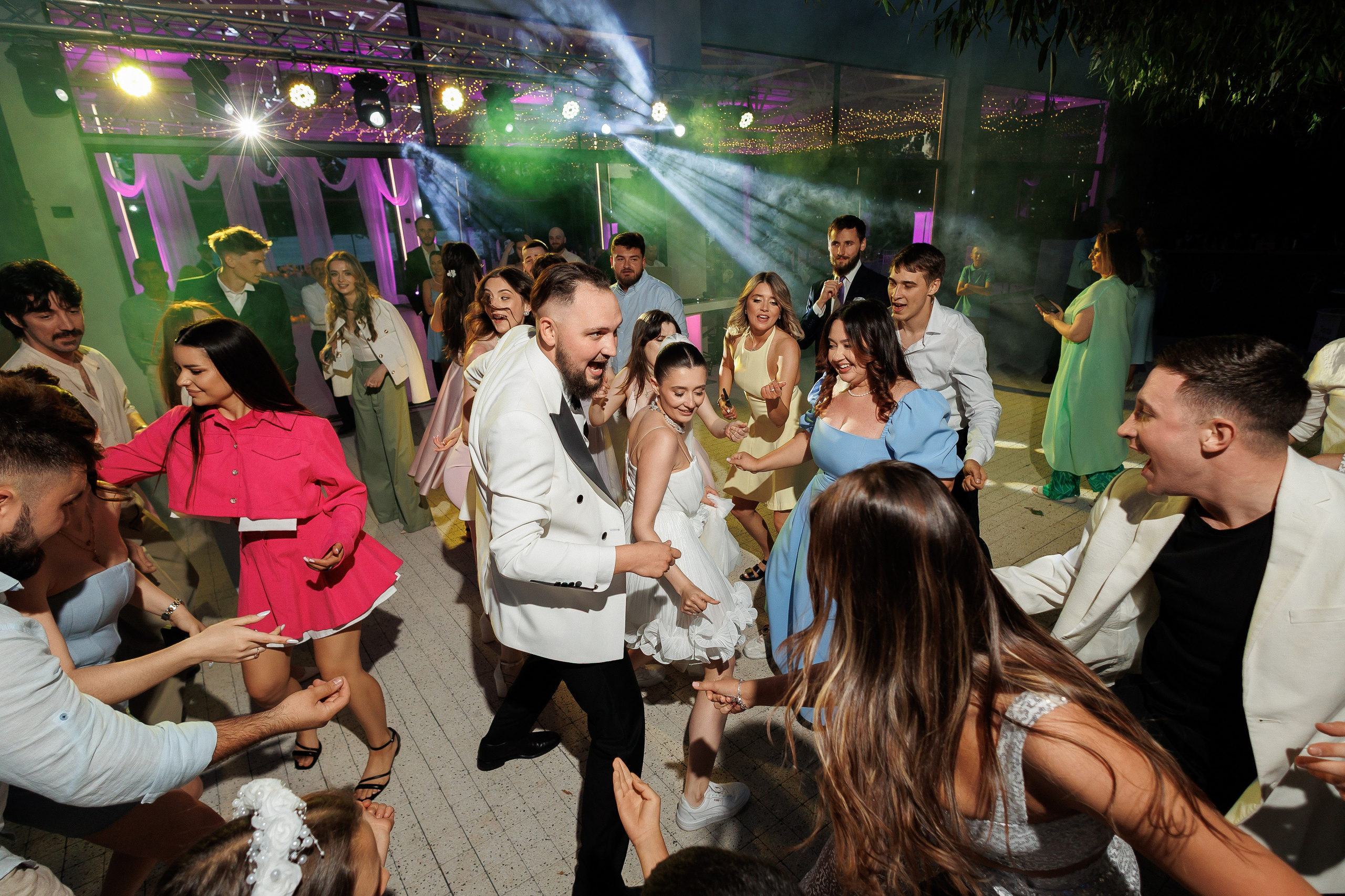 Florin & Corina — Complexul Turistic Costesti — Wedding Day. Servicii Foto și Video 067188353