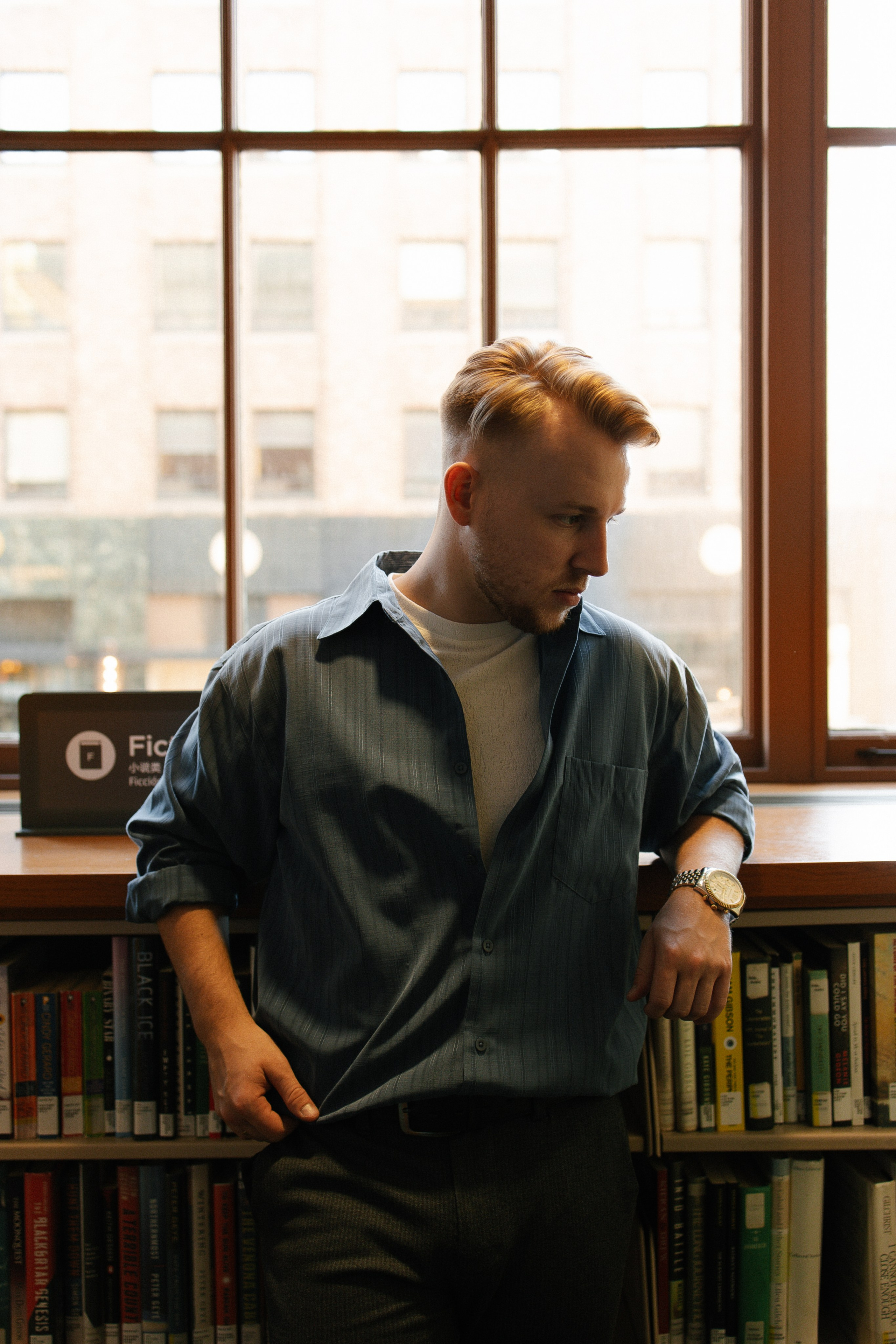 Central Library. Family photographer Oregon — Washington