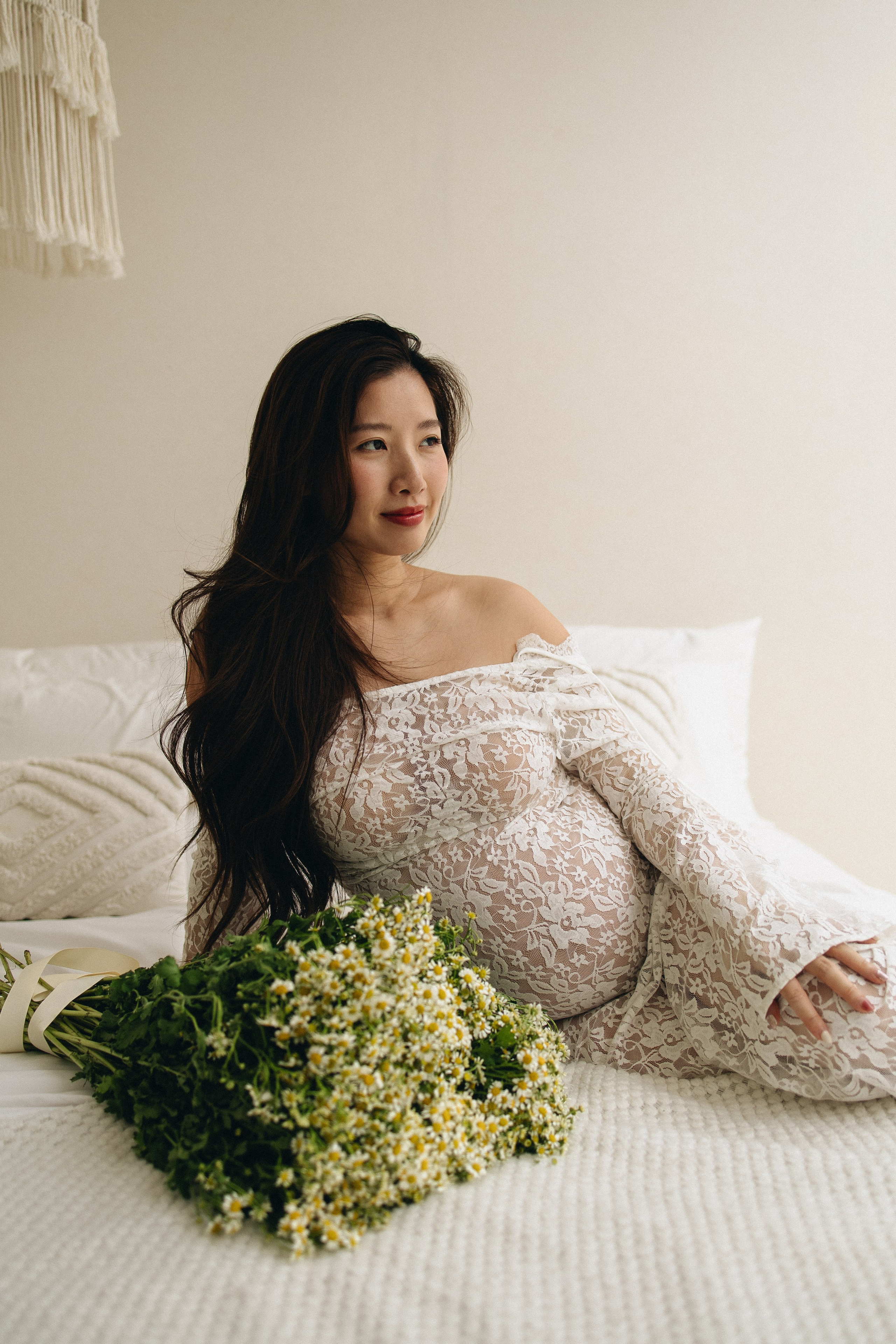 The Sweetest Anticipation. Family and wedding photographer in Bangkok, Thailand