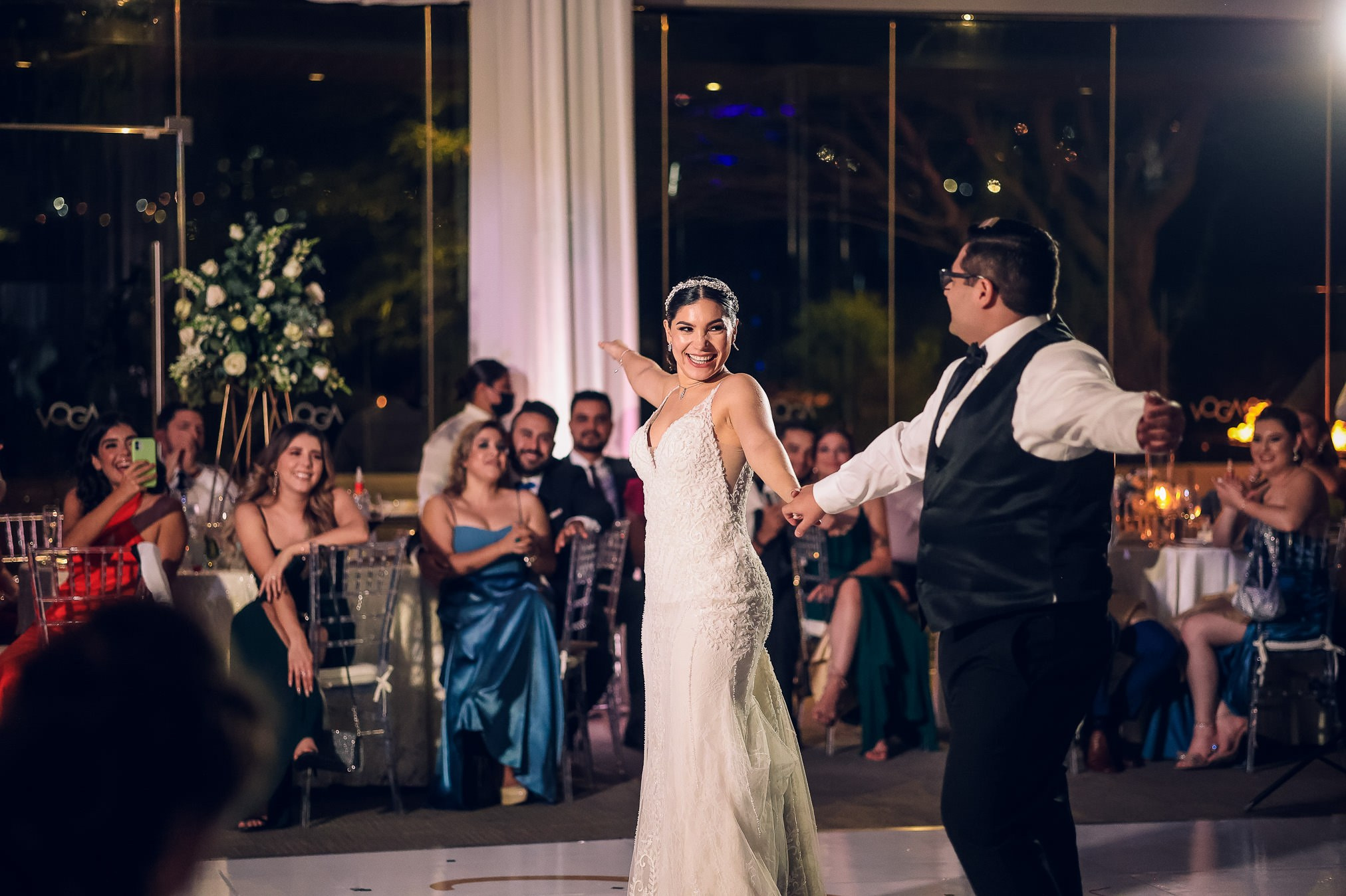 Tijuana Casino Aguacaliente, Voga Boda Martin y Mariana. Estudio de fotografia en Tijuana