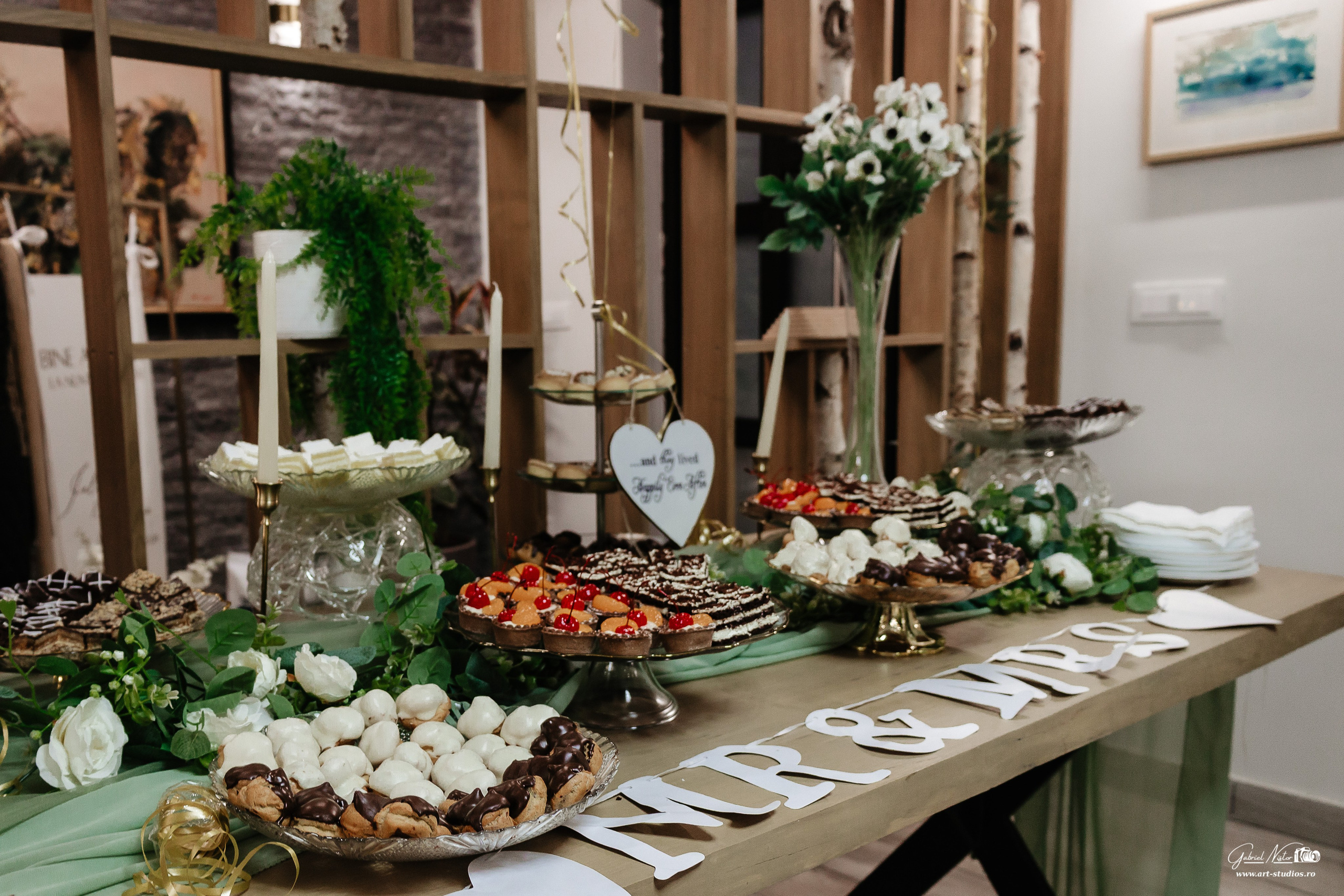 Hai-Hui Birnova. Gabriel Nistor Art-Studios - Fotografo / Videografo Iasi