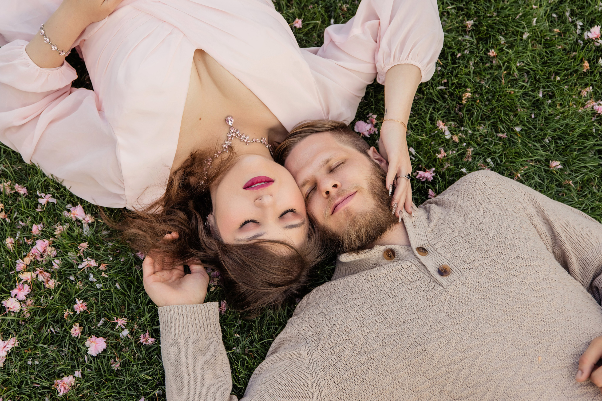 Engagements. Wedding photographer Utah. Weddings, Families, Portraits