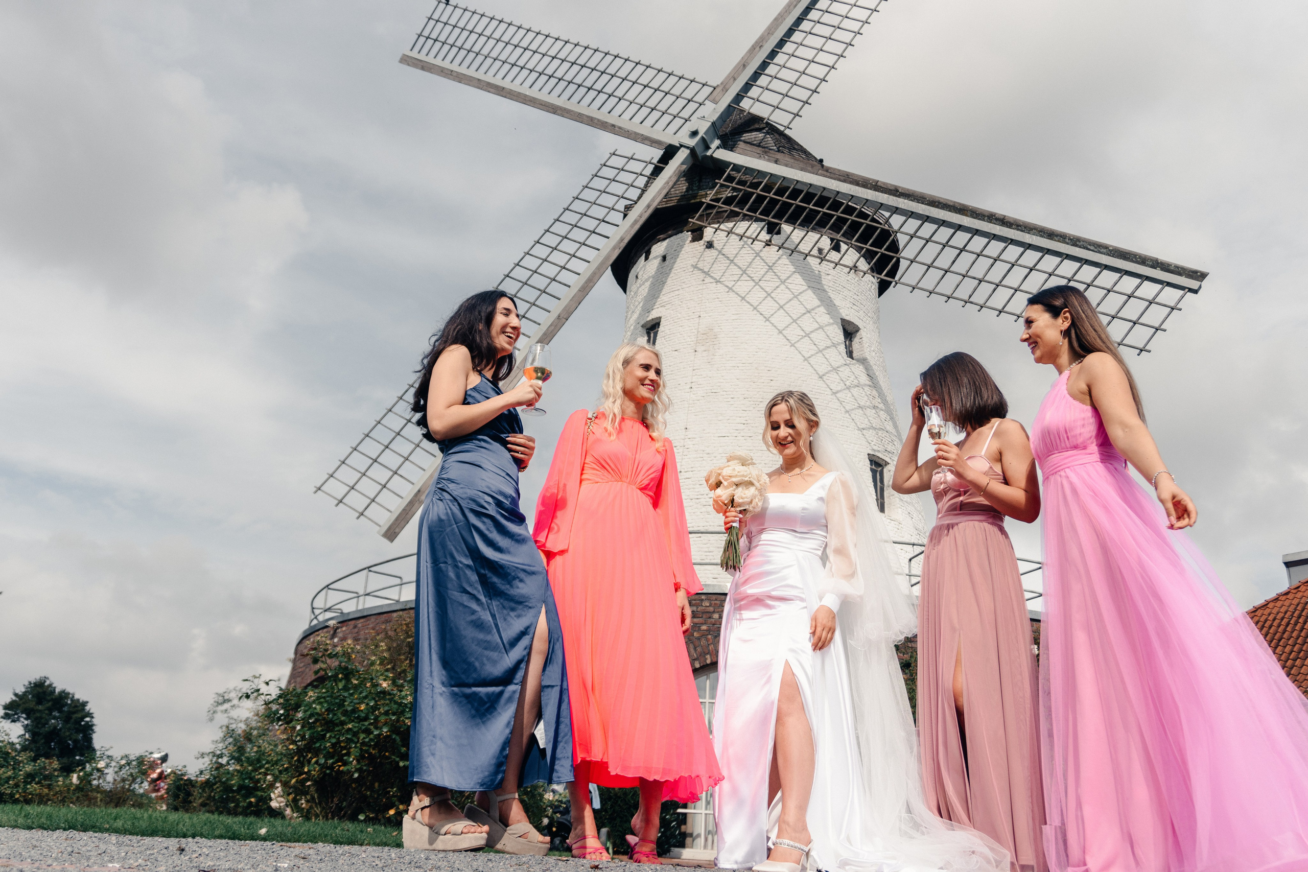 D & M im Restaurant Elfrather Mühle. Wedding Photographer Germany