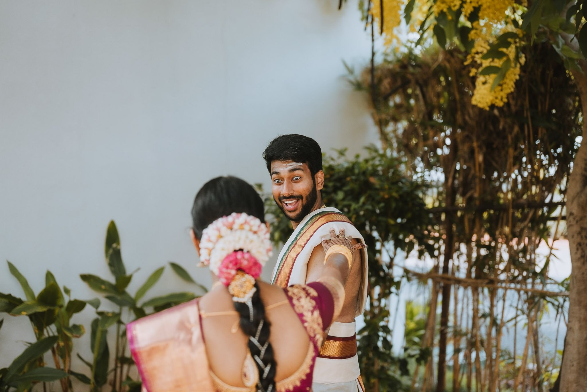 Candid TamBrahm Wedding Photography: Four Points by Sheraton Mahabalipuram