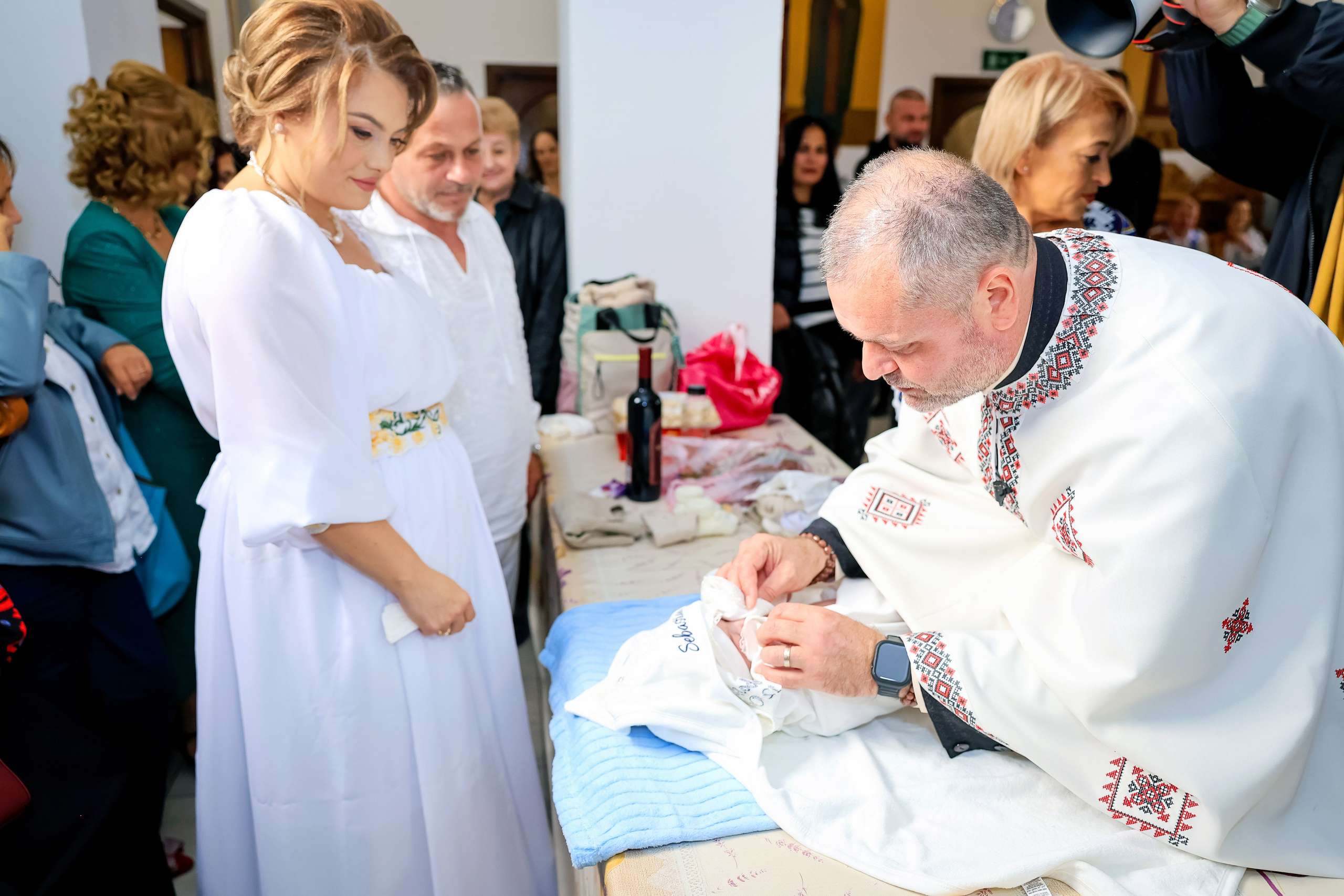 Andrei Sebastian. Moments By Gub