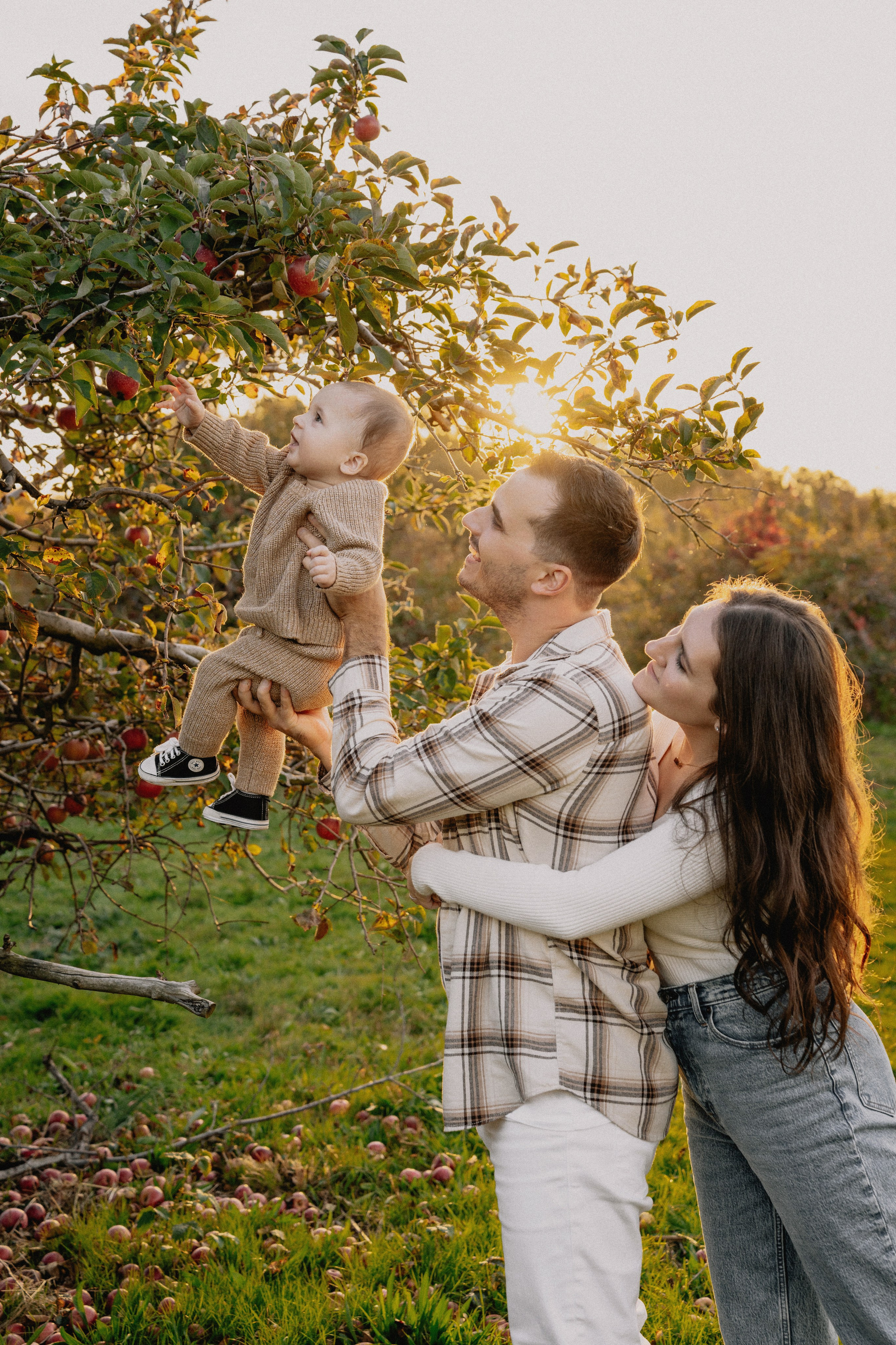 Caroline, Nazar, Leonardo. Outdoor. Wedding and family photographer and videographer PA, NJ, NY, DE, MD