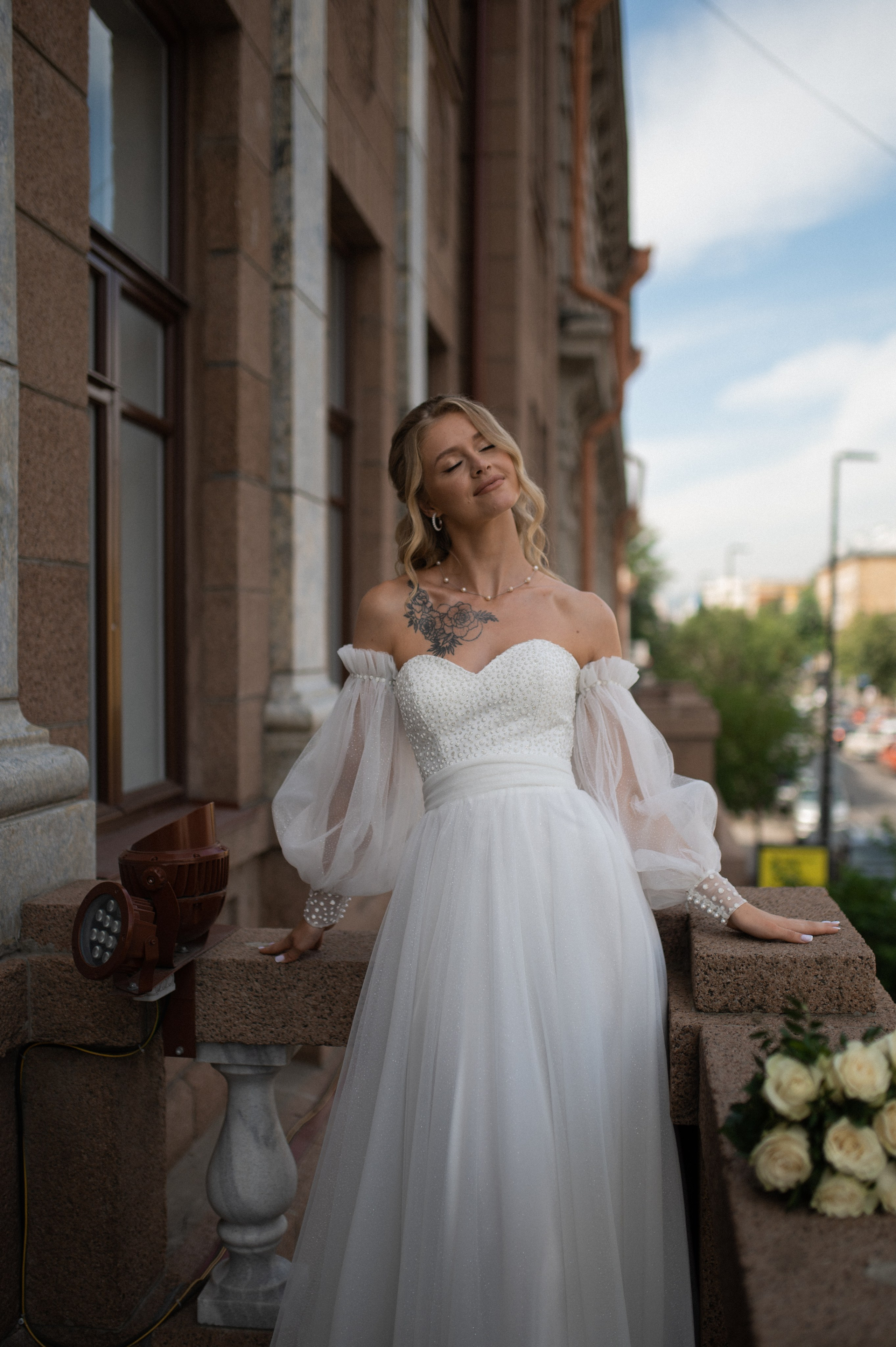 STOP! Wait a minute. Wedding and commercial photographer