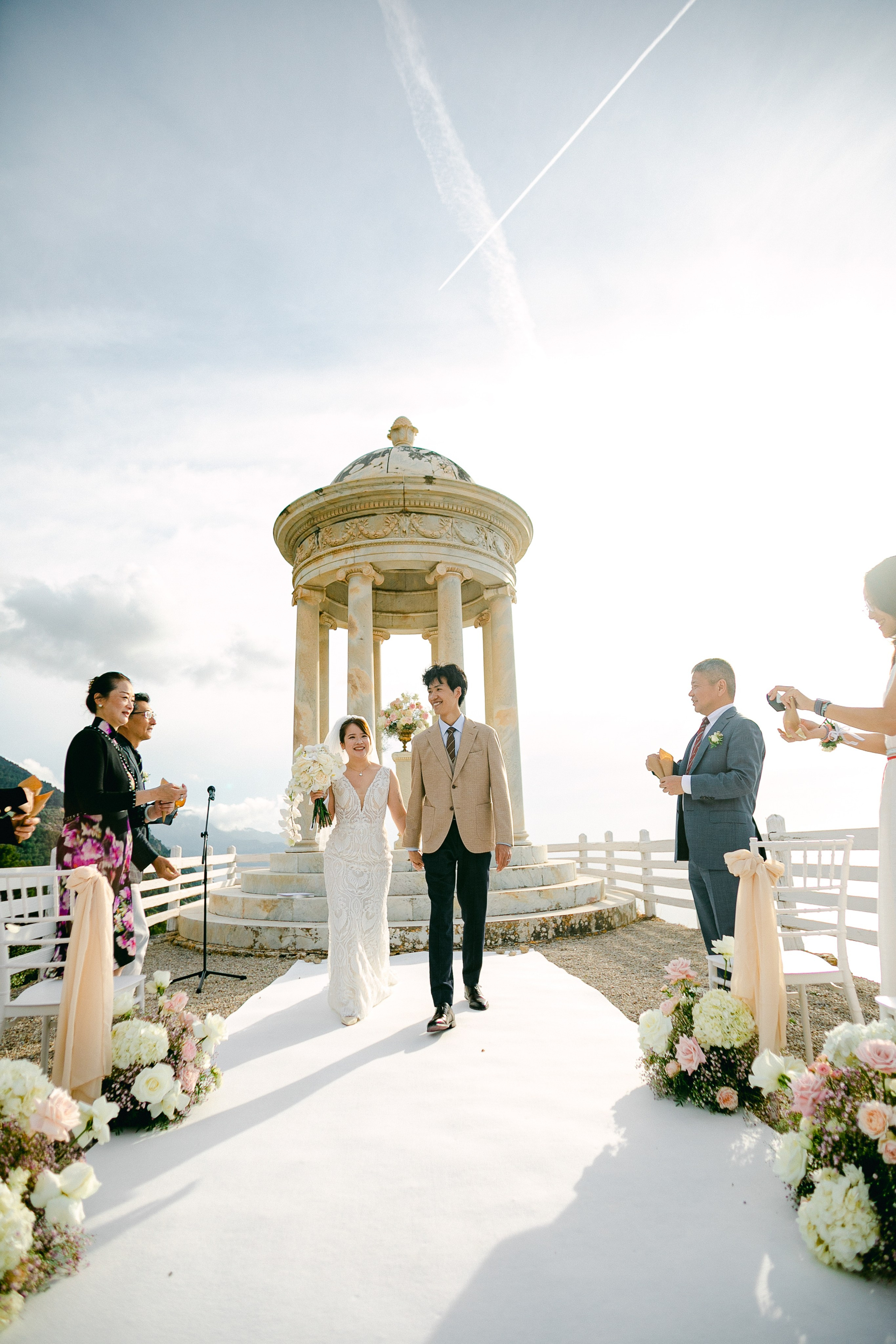 Chenyi & Tiangseng. Wedding Celebrant in Mallorca Iban Collin