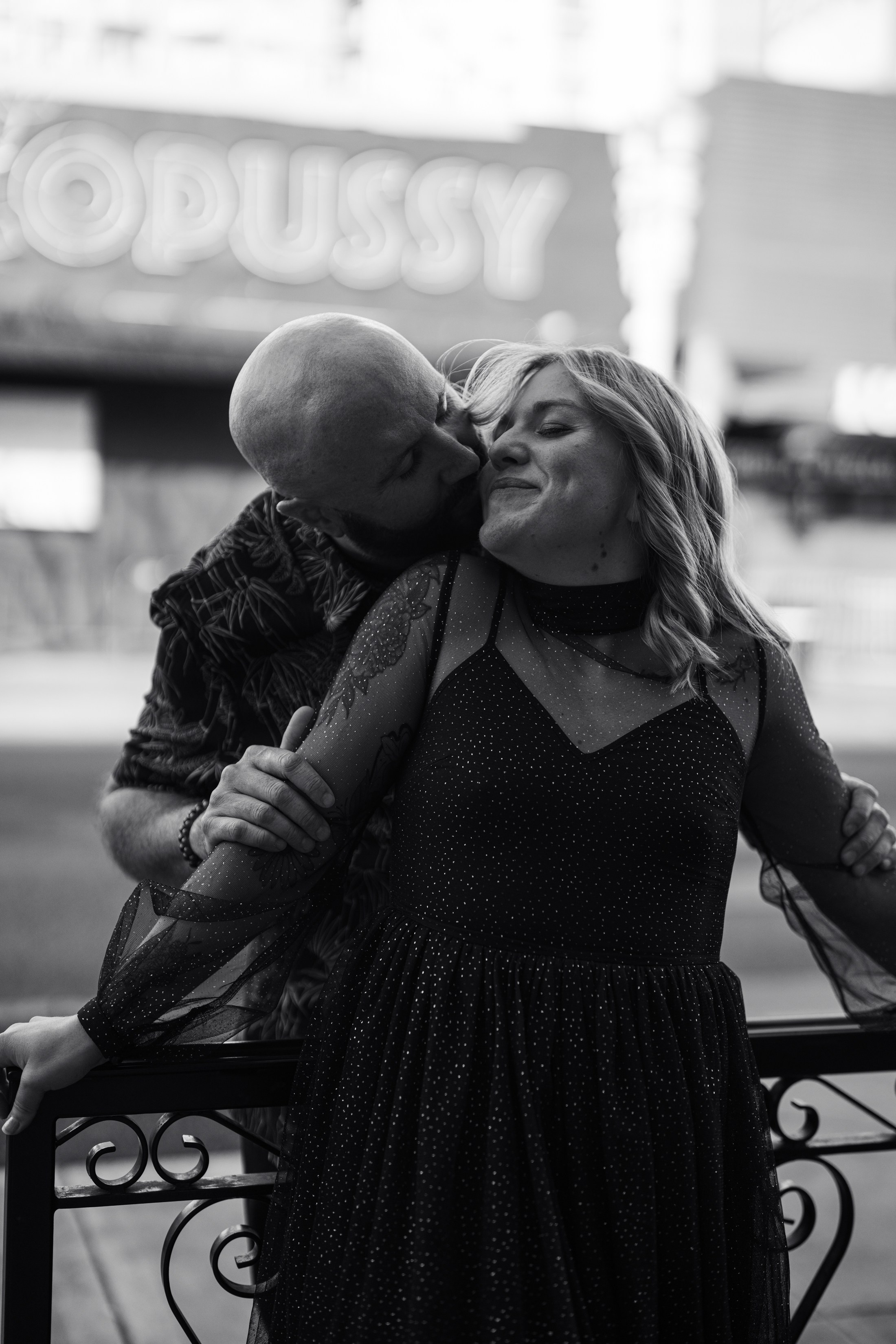 Bri&John. Wedding & elopement photographer Viktoriya Kravtsov. Las Vegas