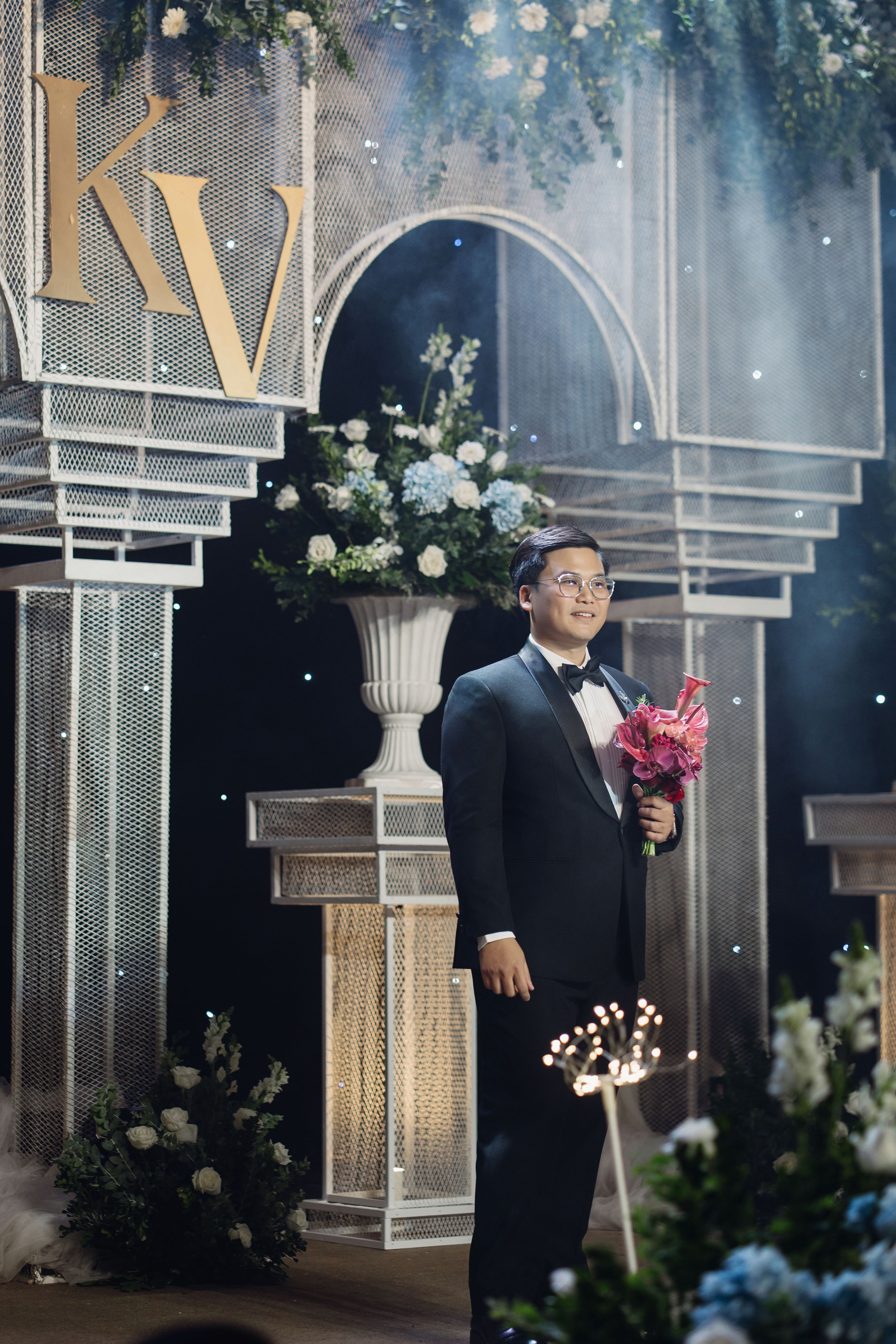 Khoa + Vi | Photojournalism. BenColor Studio