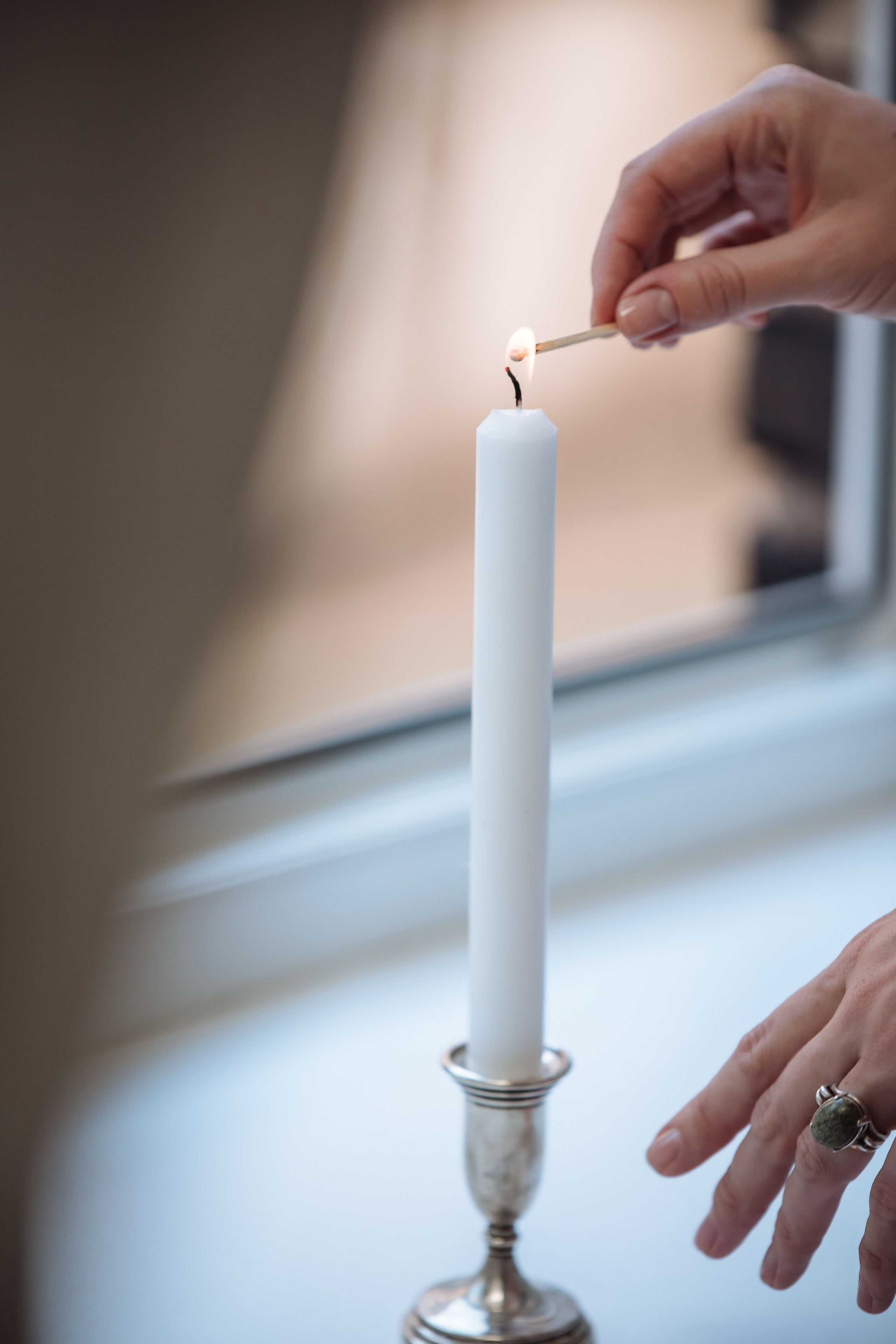 Agata|numerologė, radikalaus atleidimo trenerė. Wedding, christening and family photographers in Vilnius, Lithuania