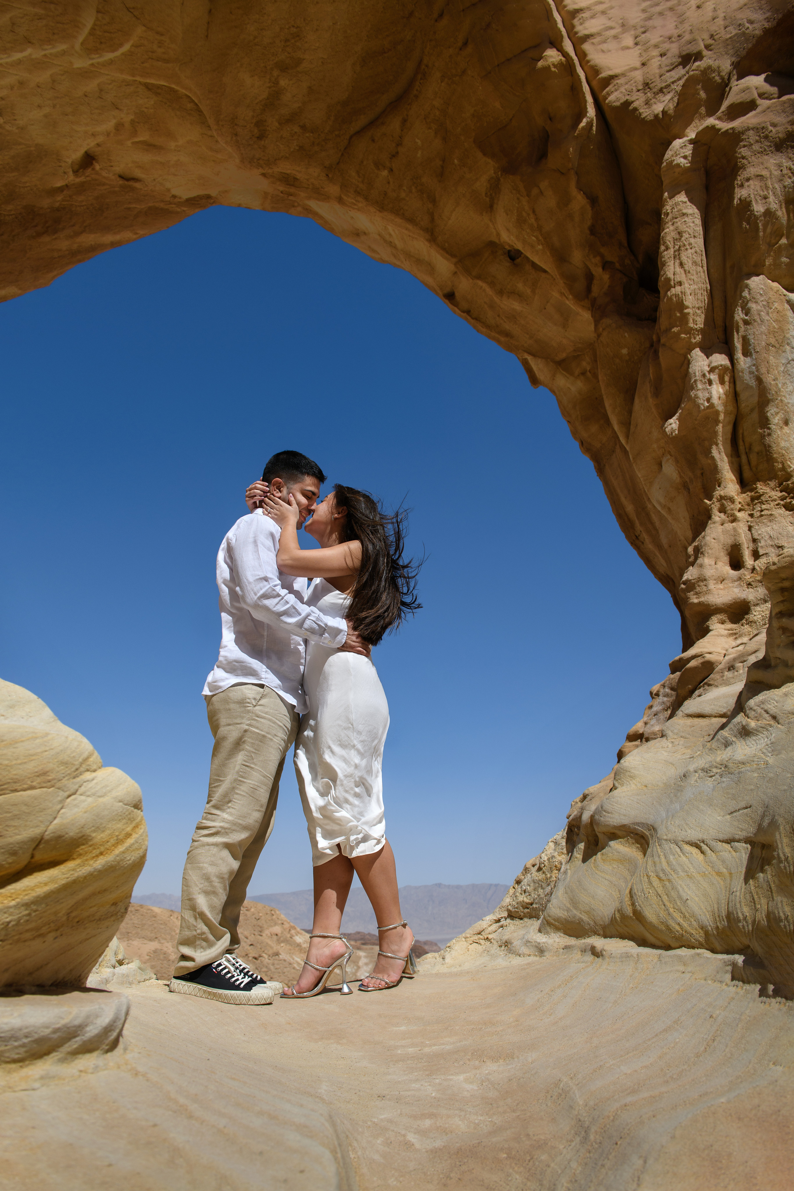 Save the Date for Jess & Gelad in a Timna Canyon. Family children pregnancy love stories photographer in Eilat Israel Olga Amchislavsky
