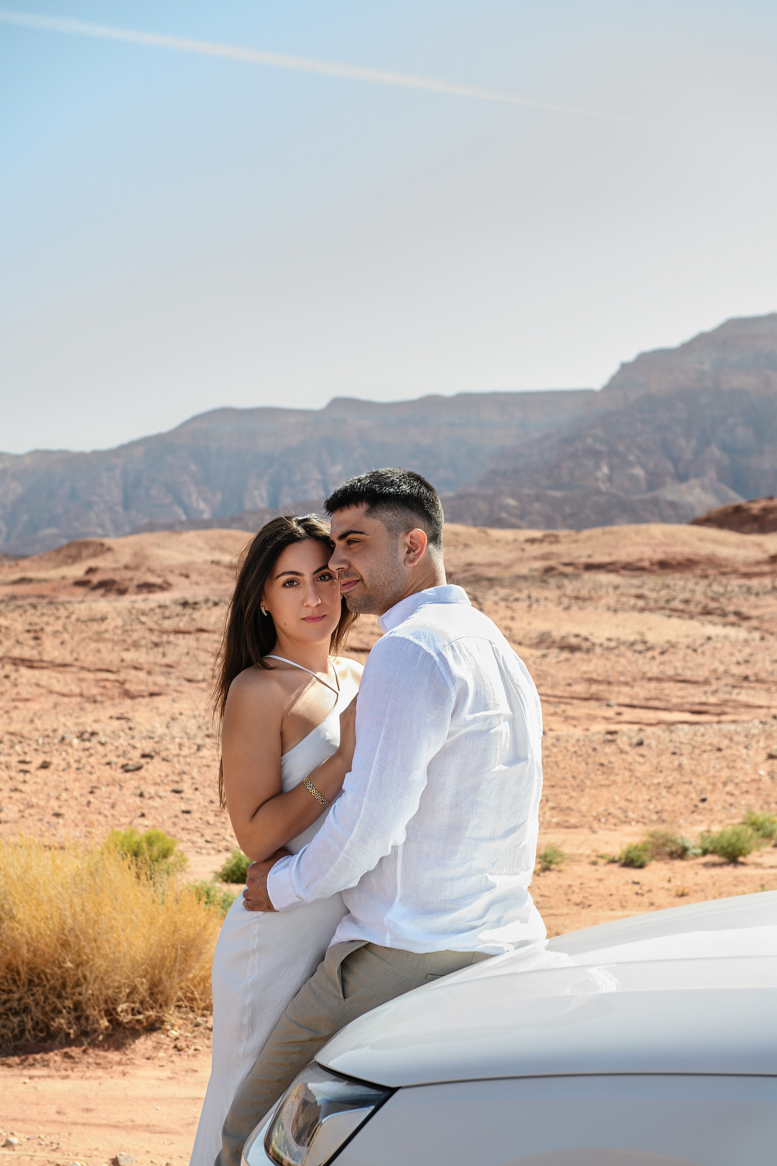Save the Date for Jess & Gelad in a Timna Canyon. Family children pregnancy love stories photographer in Eilat Israel Olga Amchislavsky