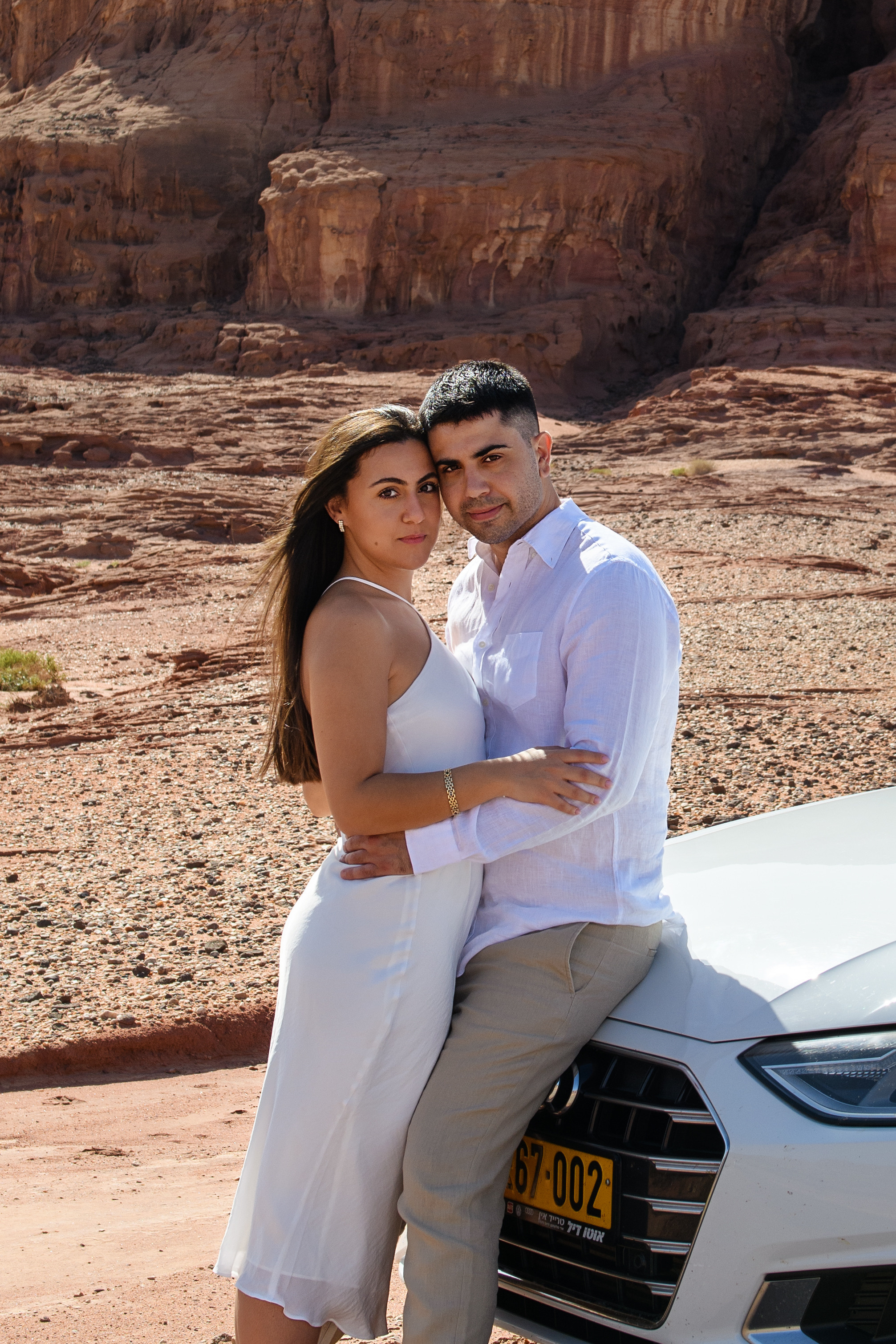 Save the Date for Jess & Gelad in a Timna Canyon. Family children pregnancy love stories photographer in Eilat Israel Olga Amchislavsky