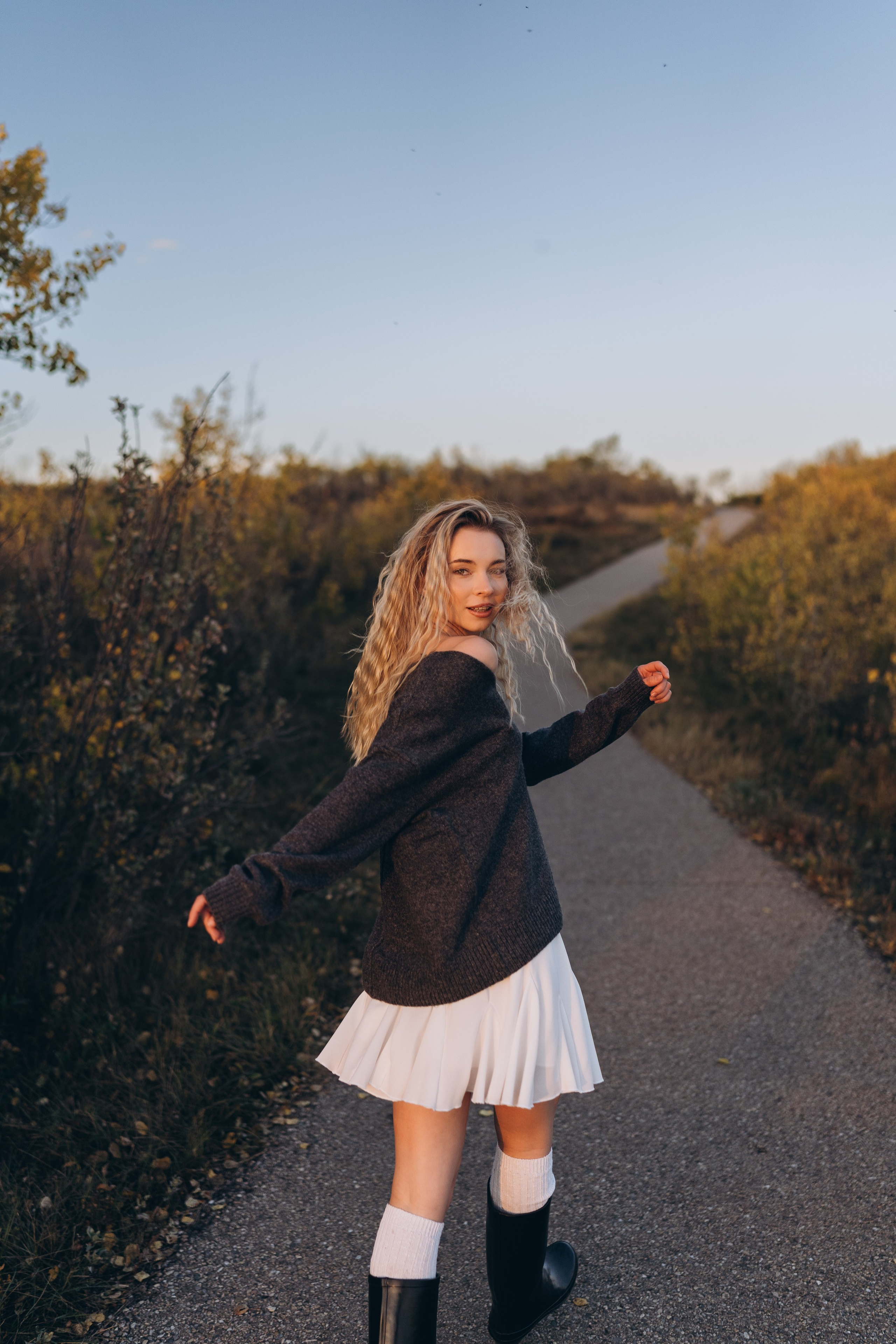 Jane. Calgary Wedding & Lifestyle Photographer — Yevhen Polishchuk