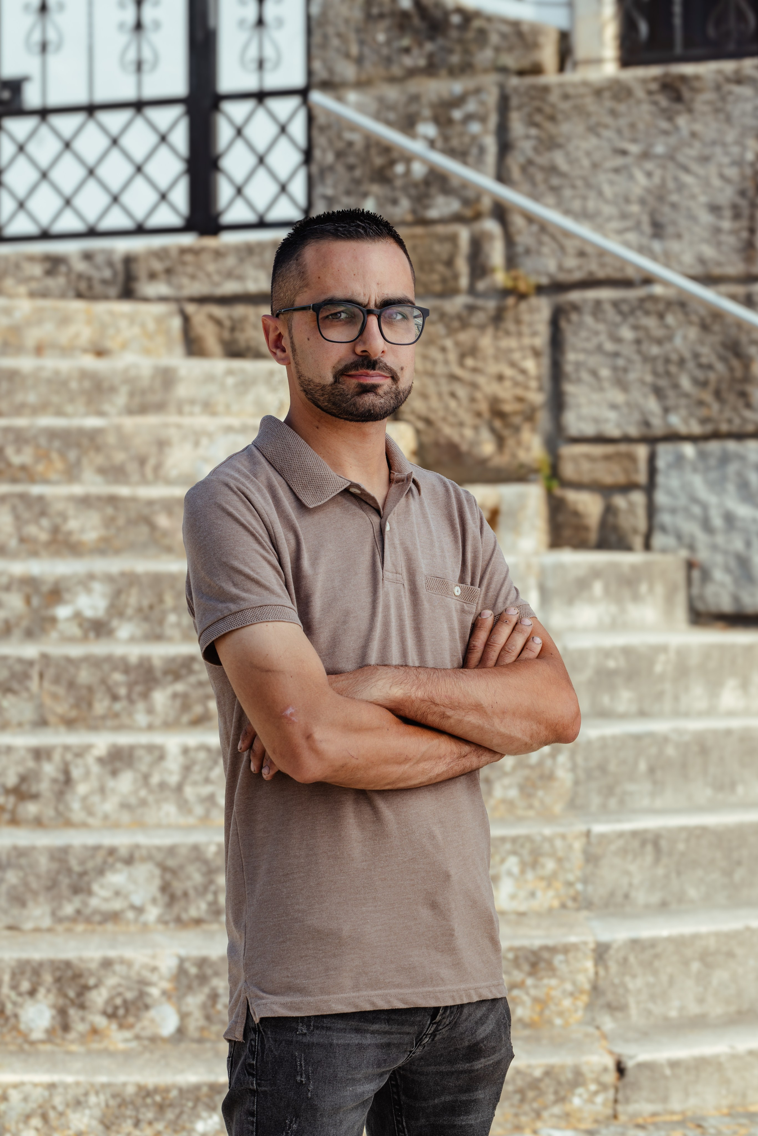 As Pessoas Primeiro — APP. ESTUDIO DOZE