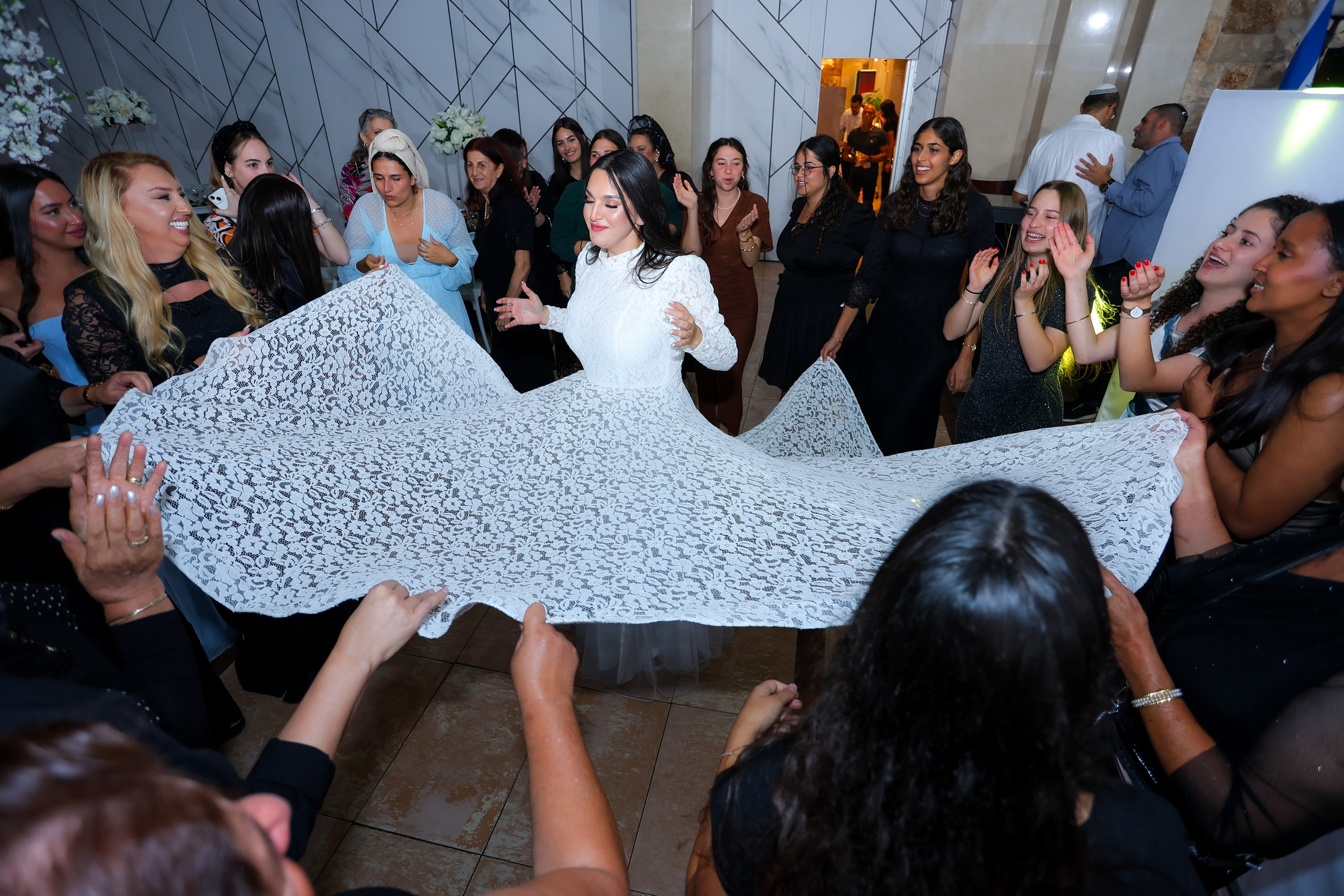 L & A. משה מנשה צלם חתונות