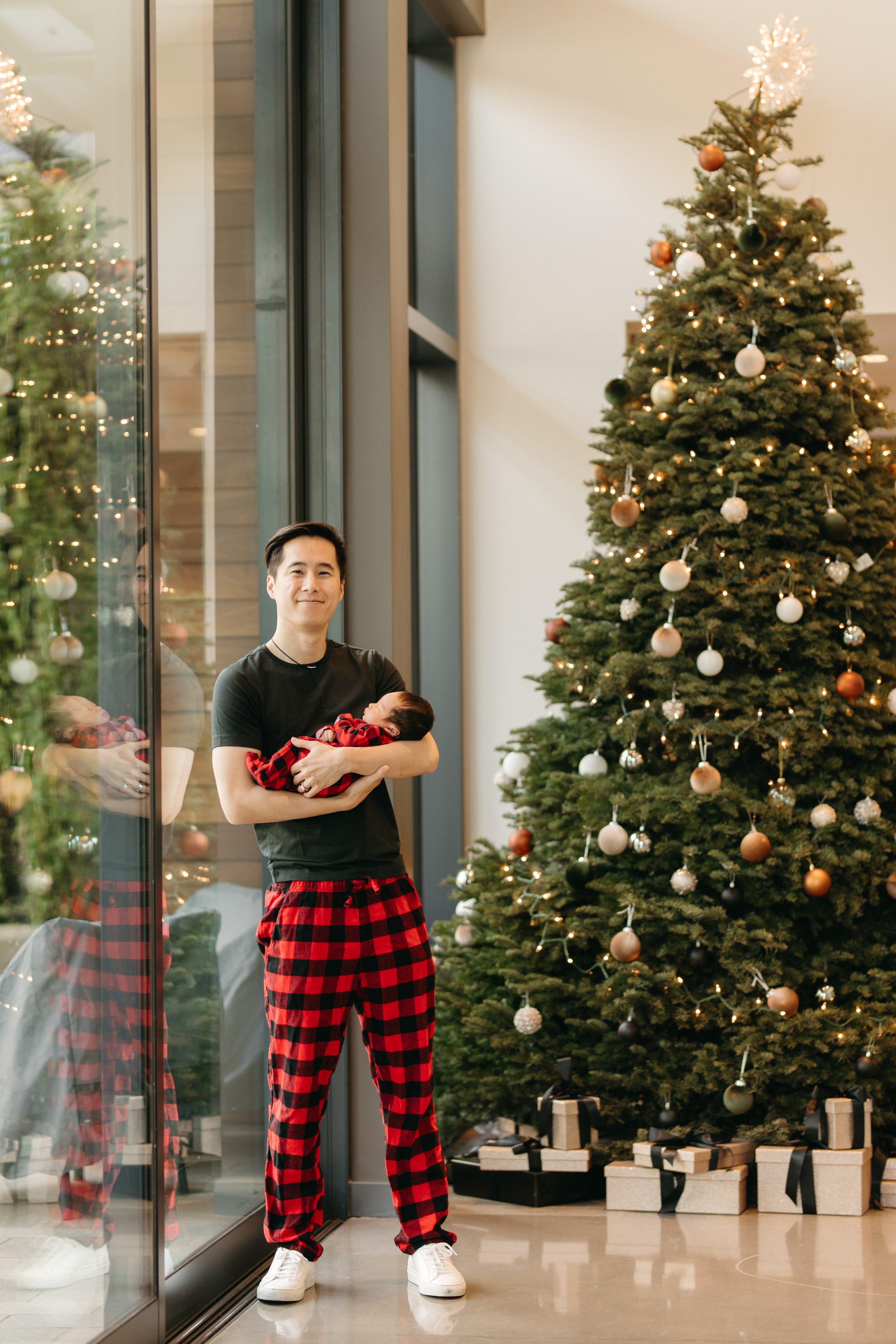 Merry Christmas!. Maternity, newborn photographer in the Bay Area|Iryna Rakivnenko