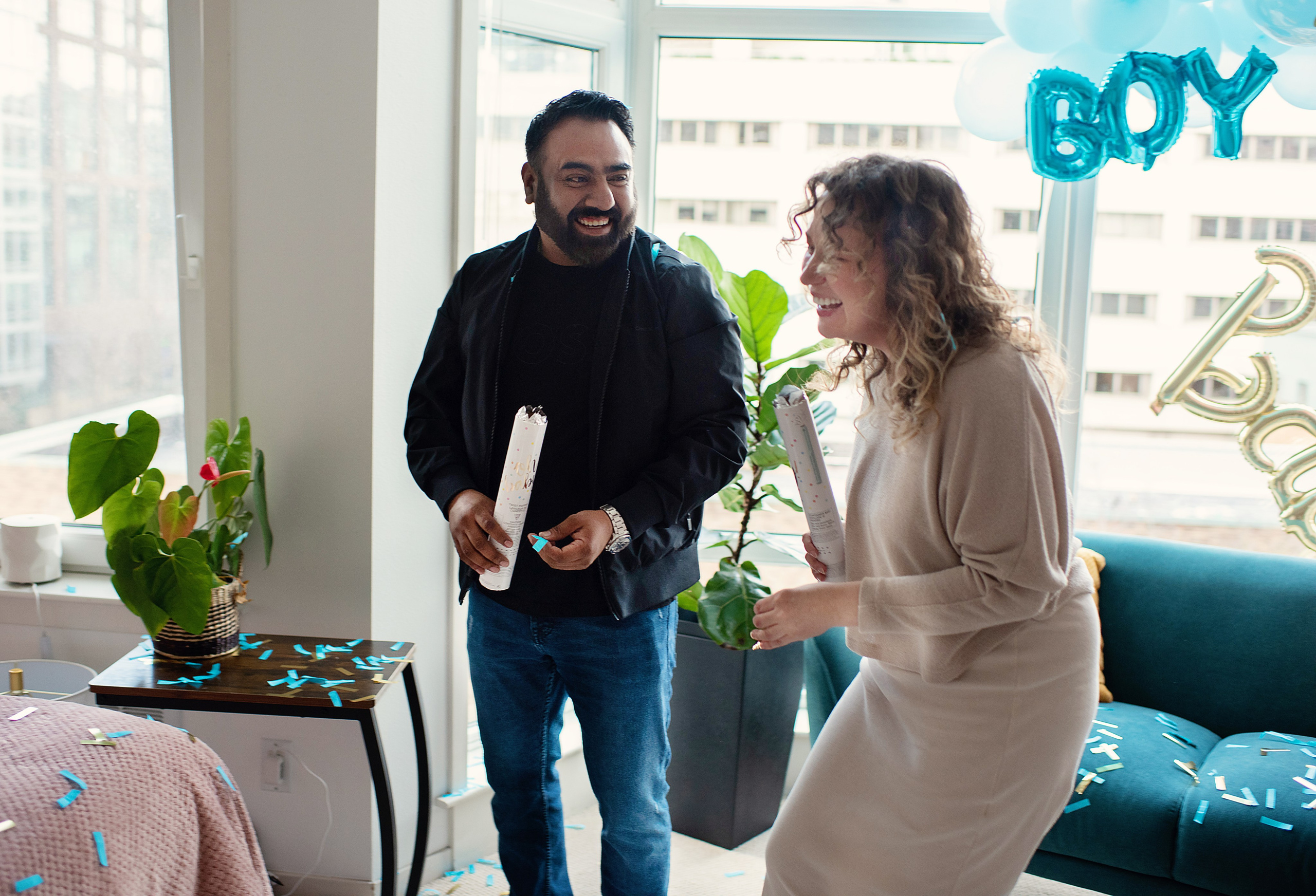 Boy or girl. Newborn, pregnancy, family photographer in New Jersey