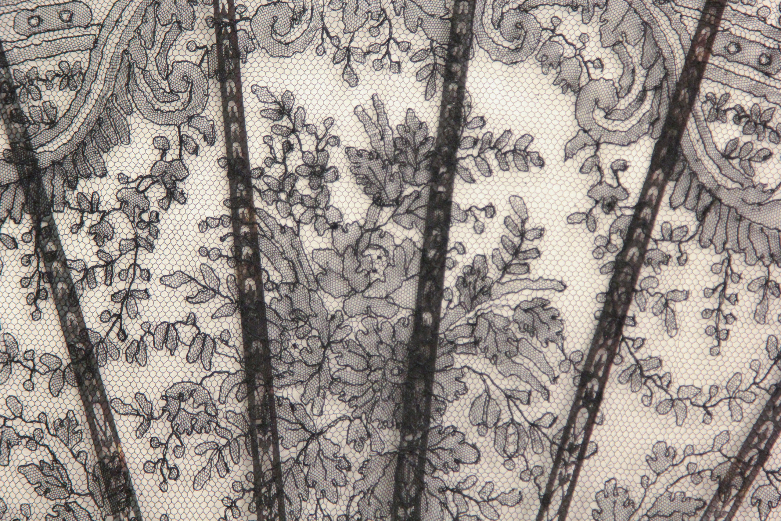 Blackfan. Современнные и актикварные украшения в Барселоне, Москве и Санкт-Петербурге