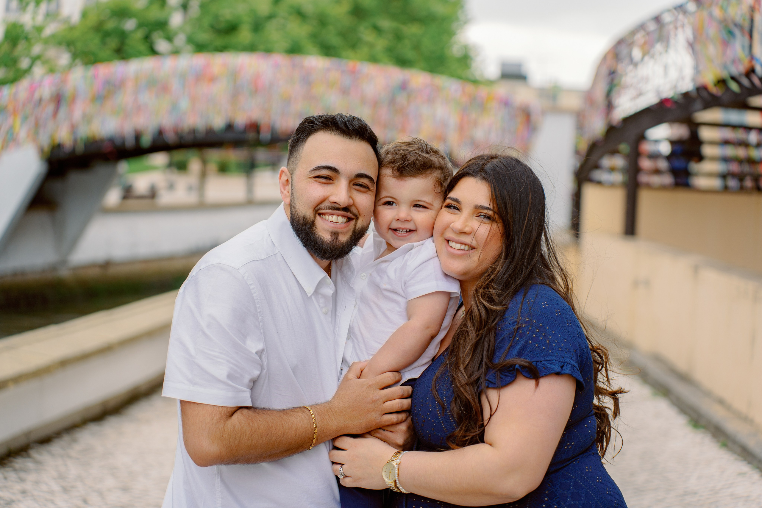 FAMILY PHOTO SHOOT IN AVEIRO. Photo and video shoots, photo tours in Portugal — WePortugal