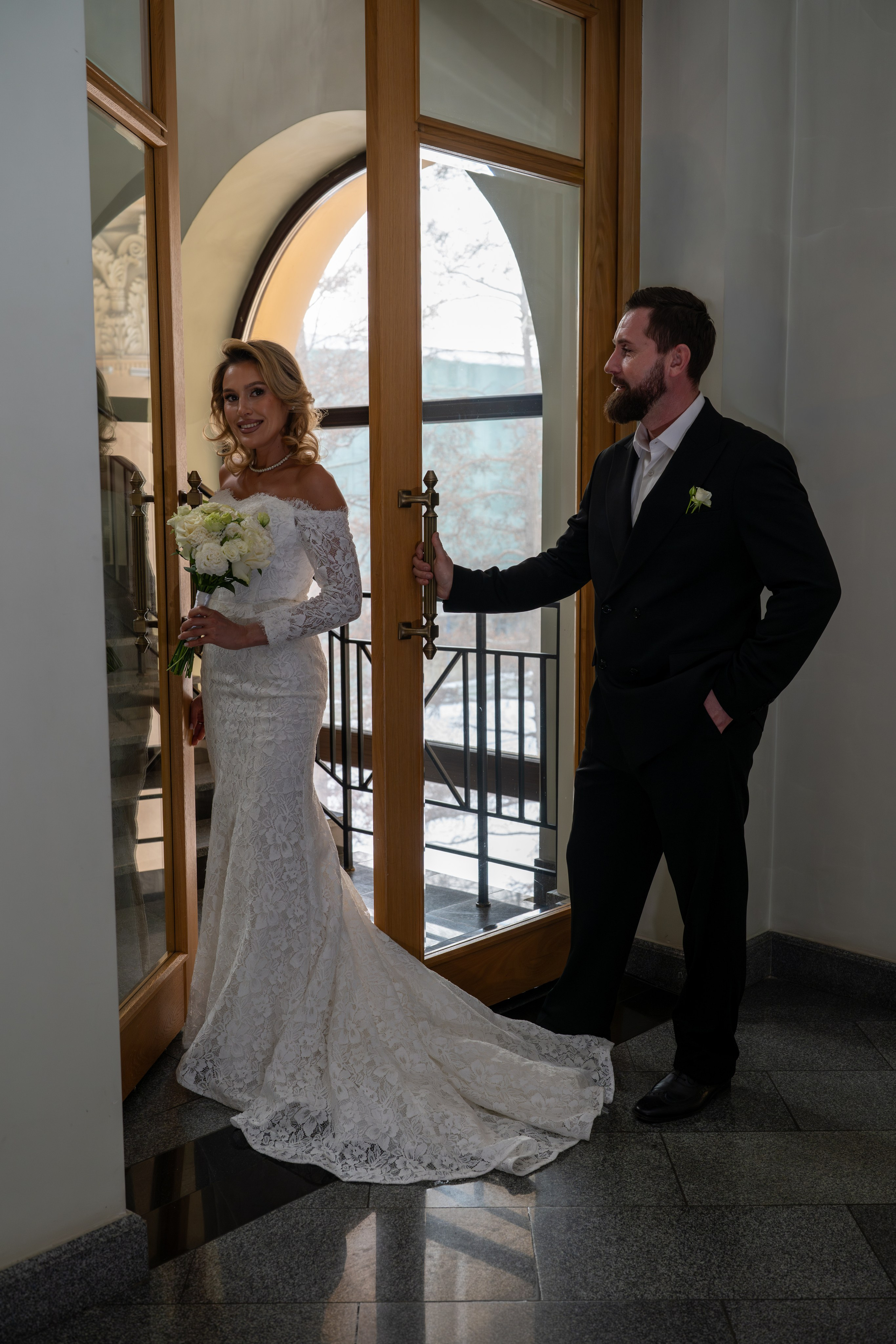 Wedding photography in theater. JourneyUP Visuals