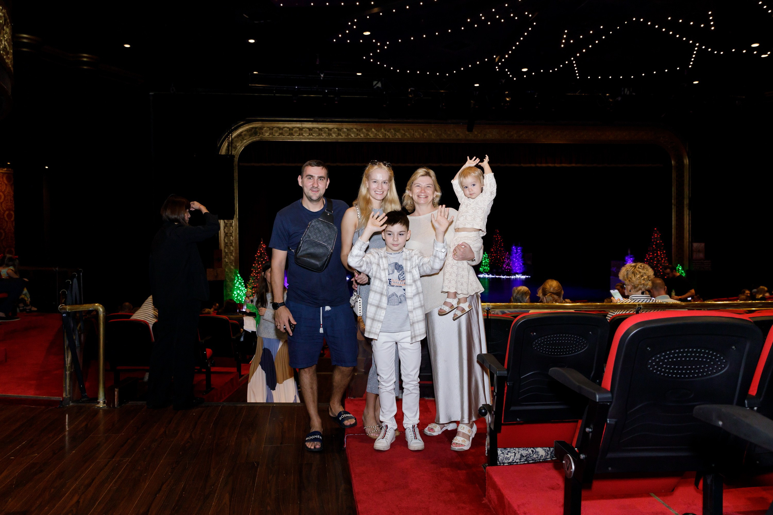 Новогодняя сказка для журнала Русские Эмираты, Дубай 2024. Фотограф Анна Кучерявая | Свадьбы и мероприятия в Дубае