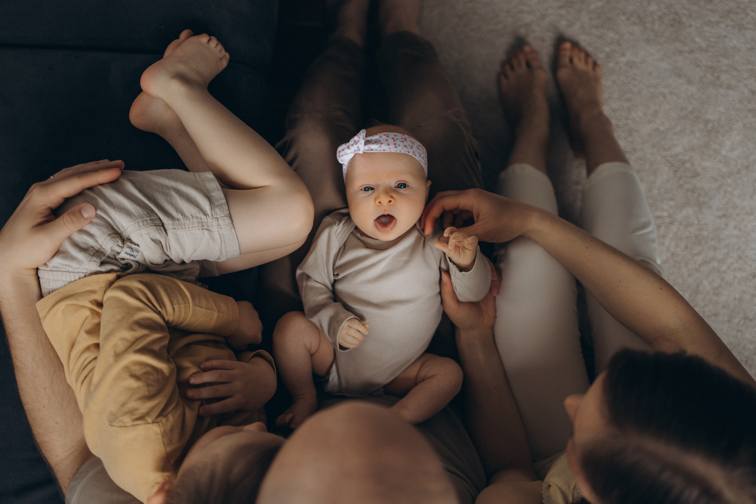 GUNAS ģimene. GALVENĀ