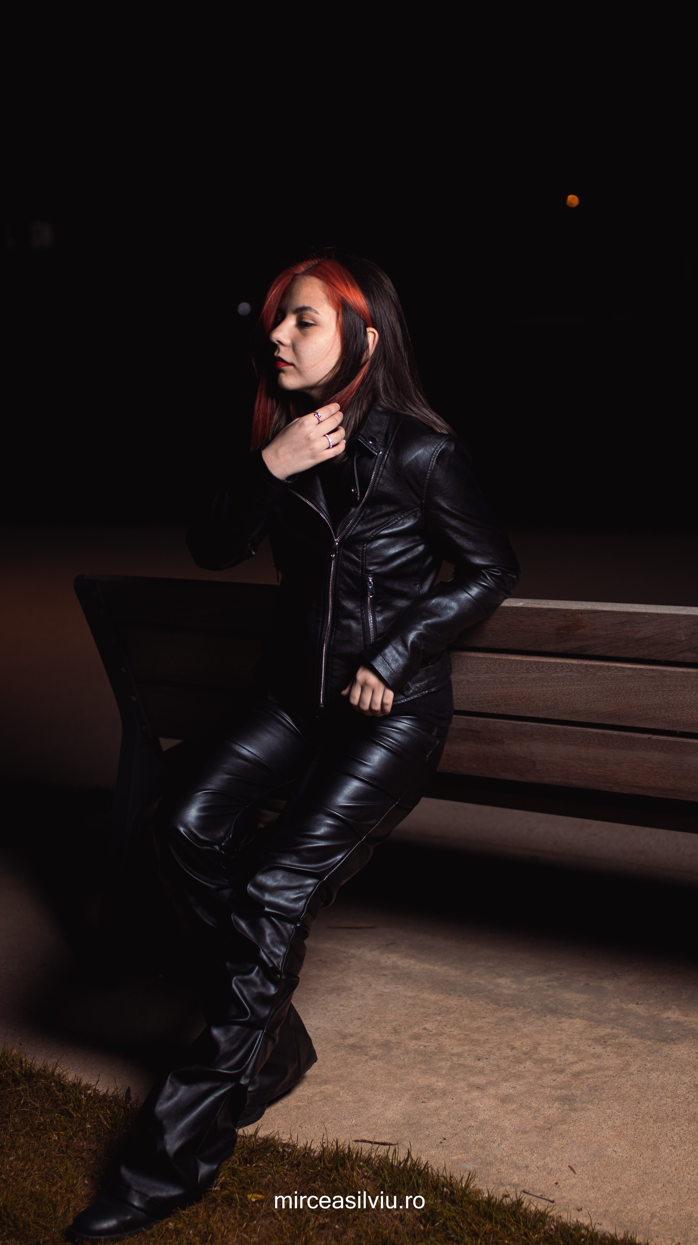 Ioana. Fotograf de portrete și evenimente din Cluj-Napoca. Ședințe foto individuale, nunți, botezuri și aniversări în Cluj și județul Cluj