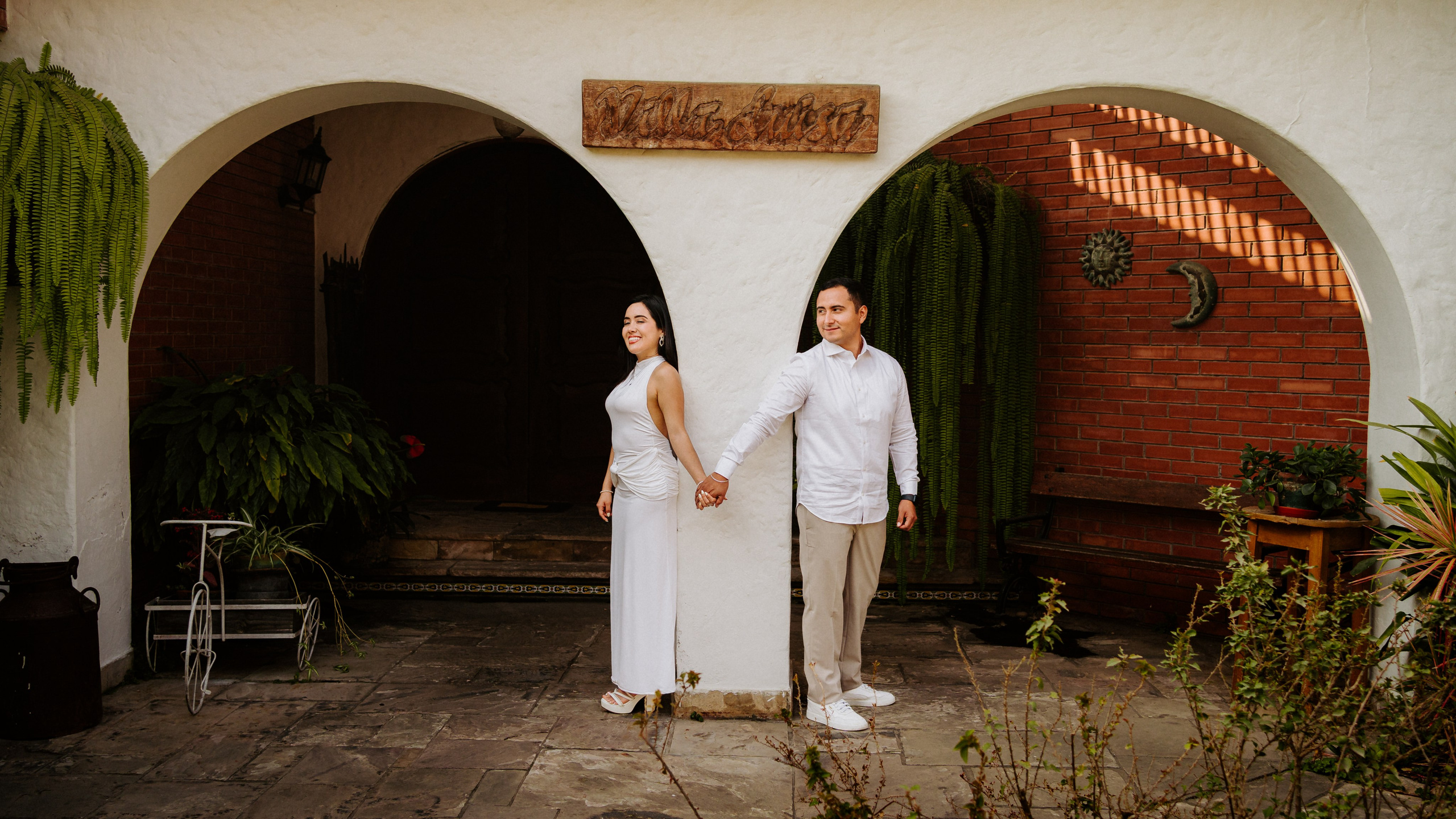 Alejandra y Brayan. Fotógrafo de Bodas en Lima | Ronhy Altamirano. Fotografía narrativa y cinematográfica para bodas, quinceañeras y eventos exclusivos