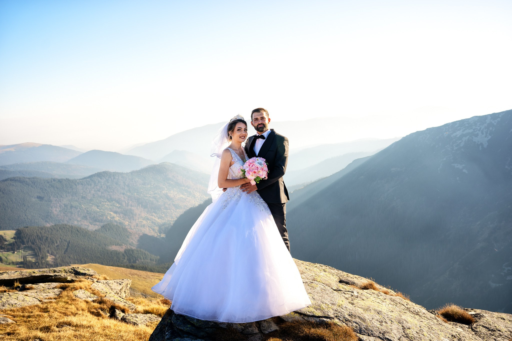 Fotograf de nunta Valcea. Fotografie & Videografie Nunta