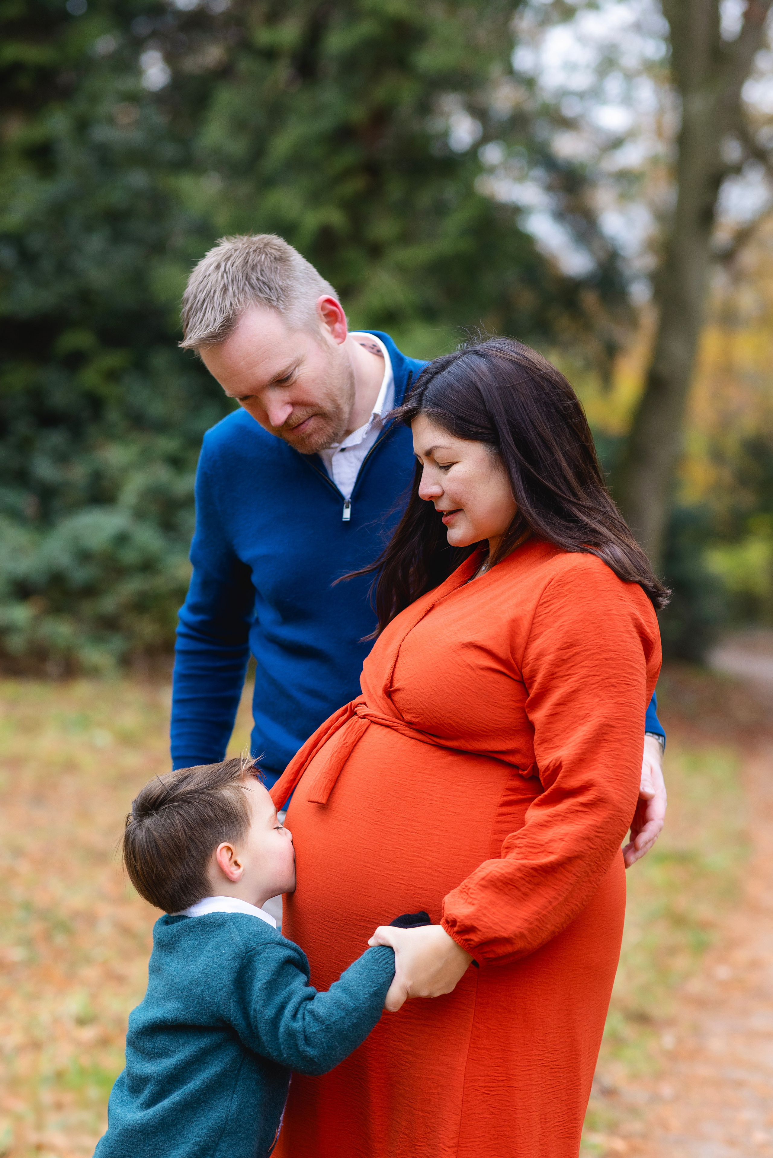Zwanger Fotoshoot – Tijdloze Herinnering aan je Zwangerschap. Familie en huwelijksfotograaf in Zwolle Overijssel