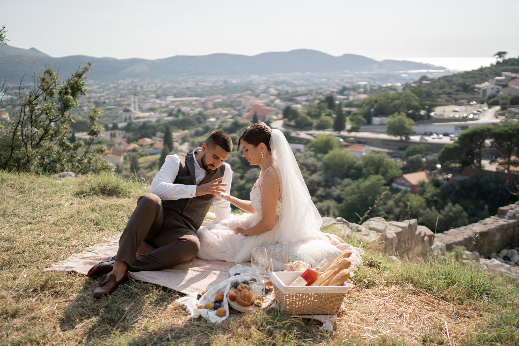 Vjenčanje u crkvi u Crnoj Gori | Virab i Lili